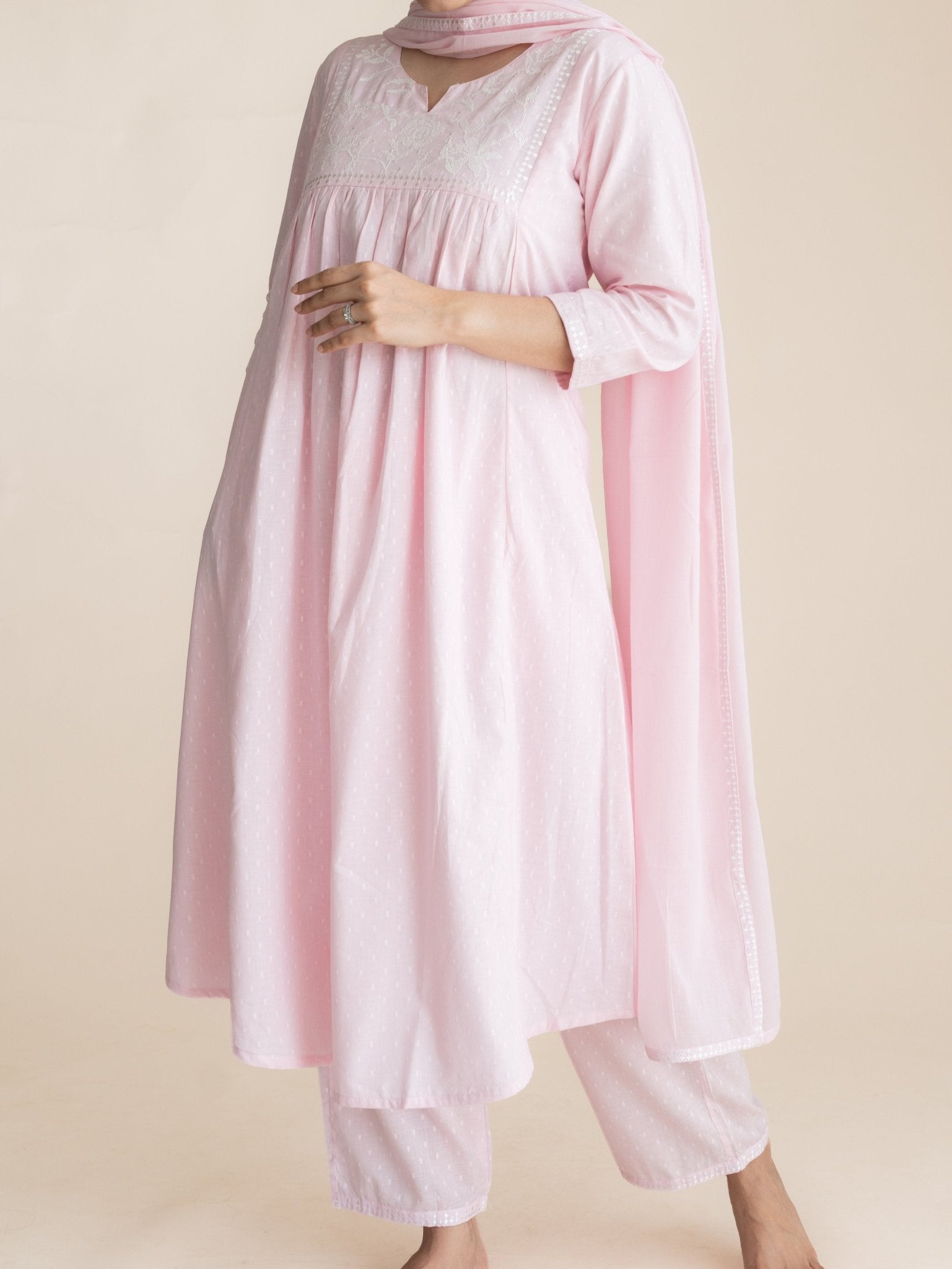 Siyah Cotton Dobby Embroidered A-Line Suit Set - AINA