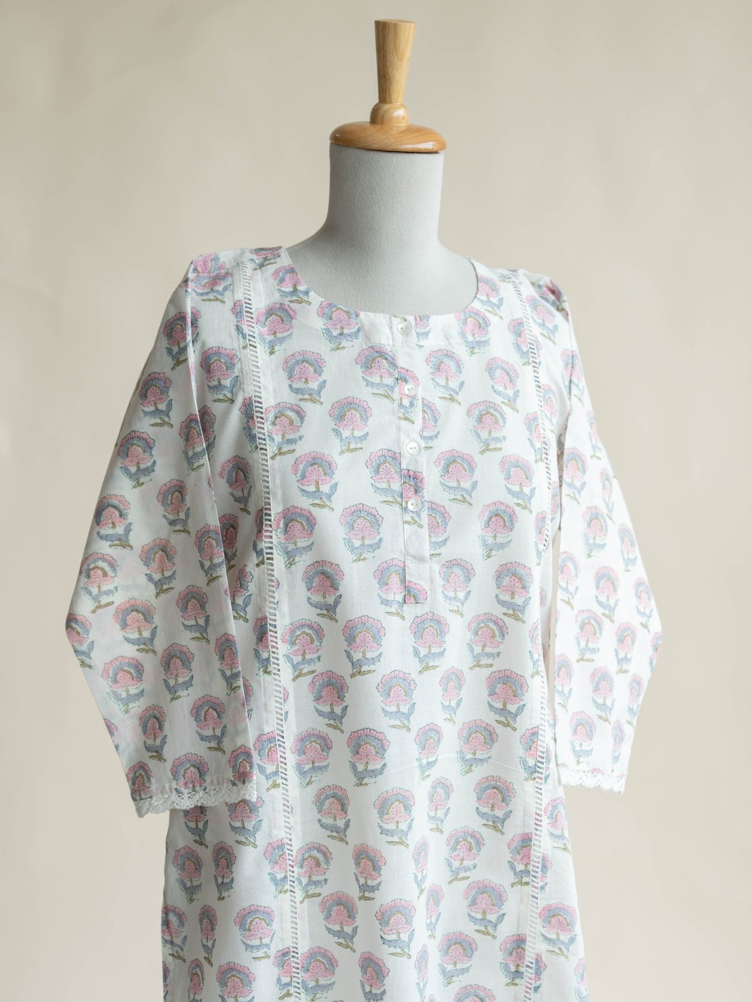 Taneeza Cotton Block Printed Straight Kurta - AINA