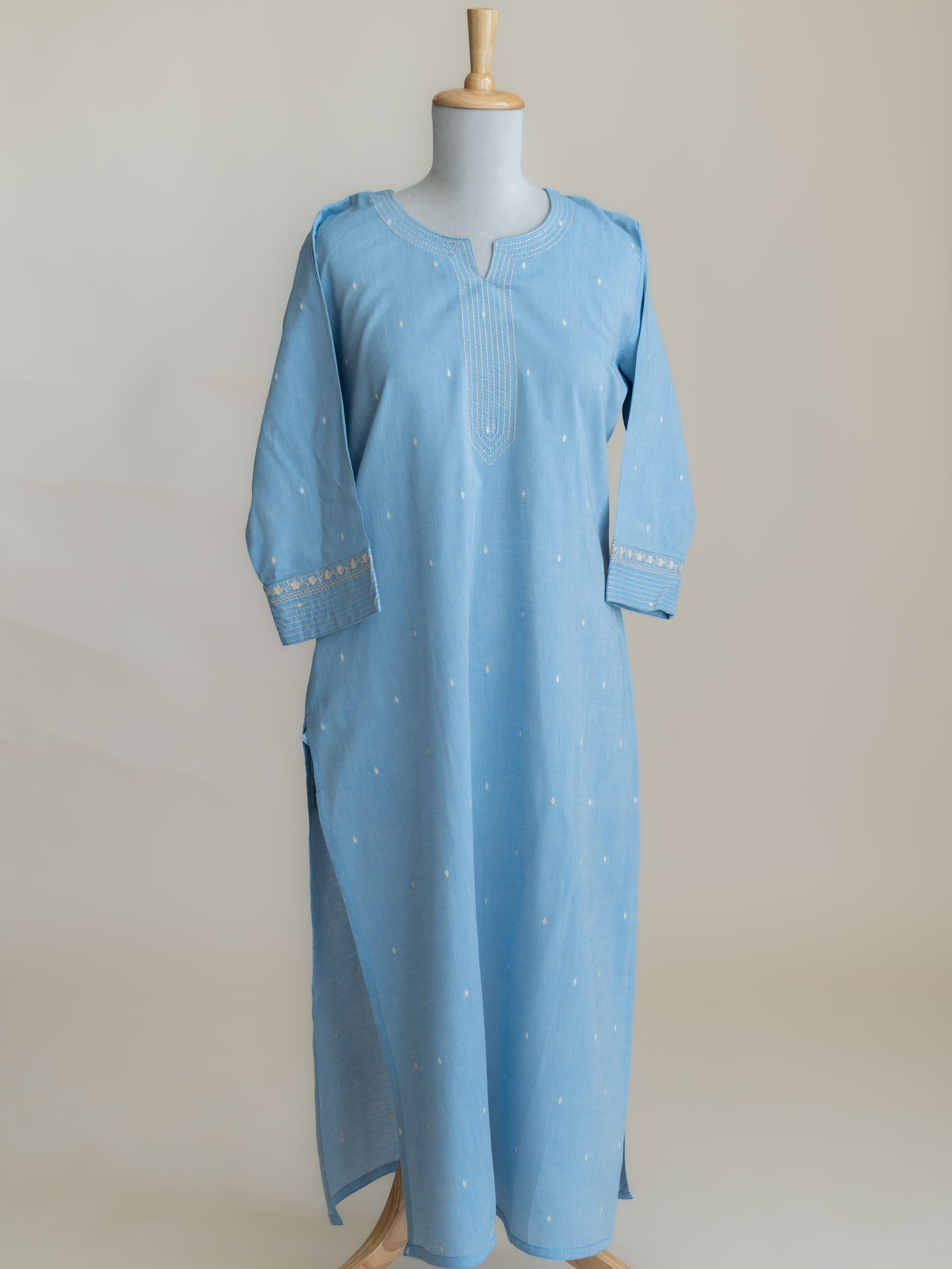 Tania Cotton Handloom Embroidered Straight Kurta