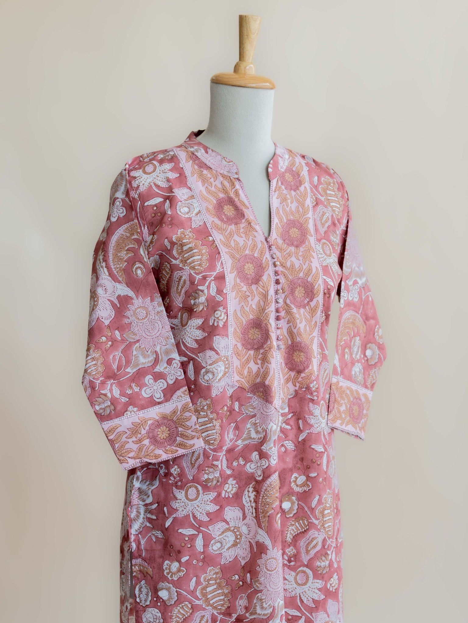 Vaidehi Cotton Block Printed Straight Kurta - AINA