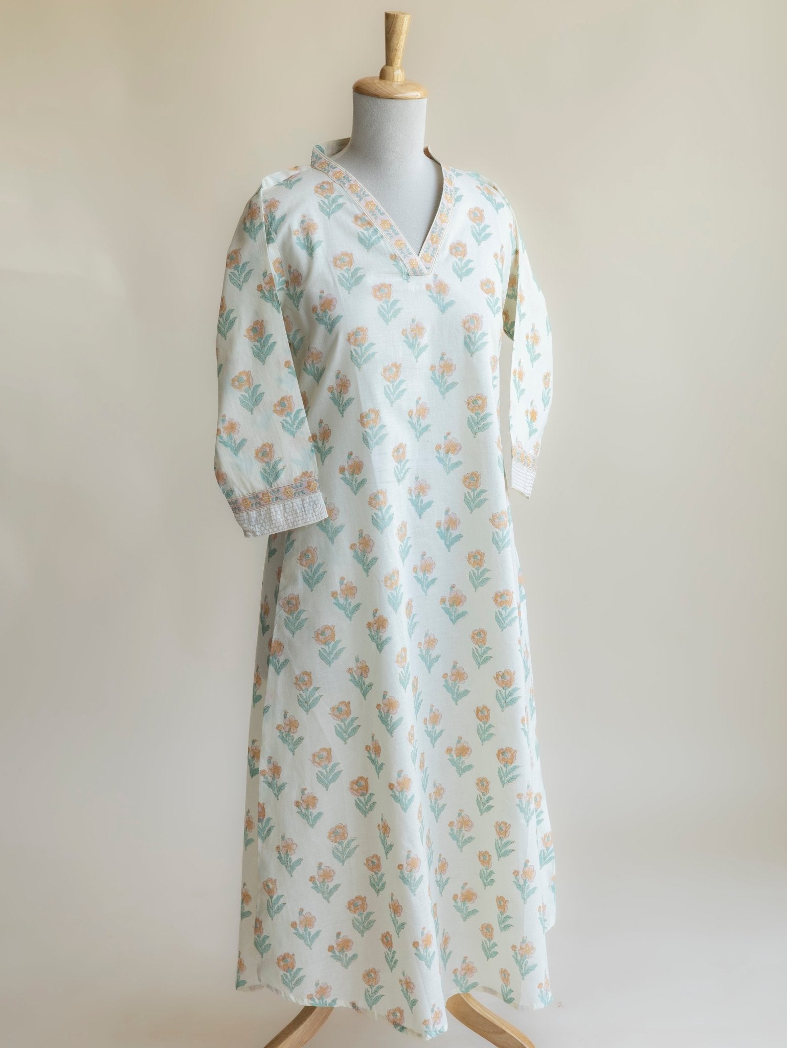 Vasudha Cotton Block Printed Straight Kurta - AINA