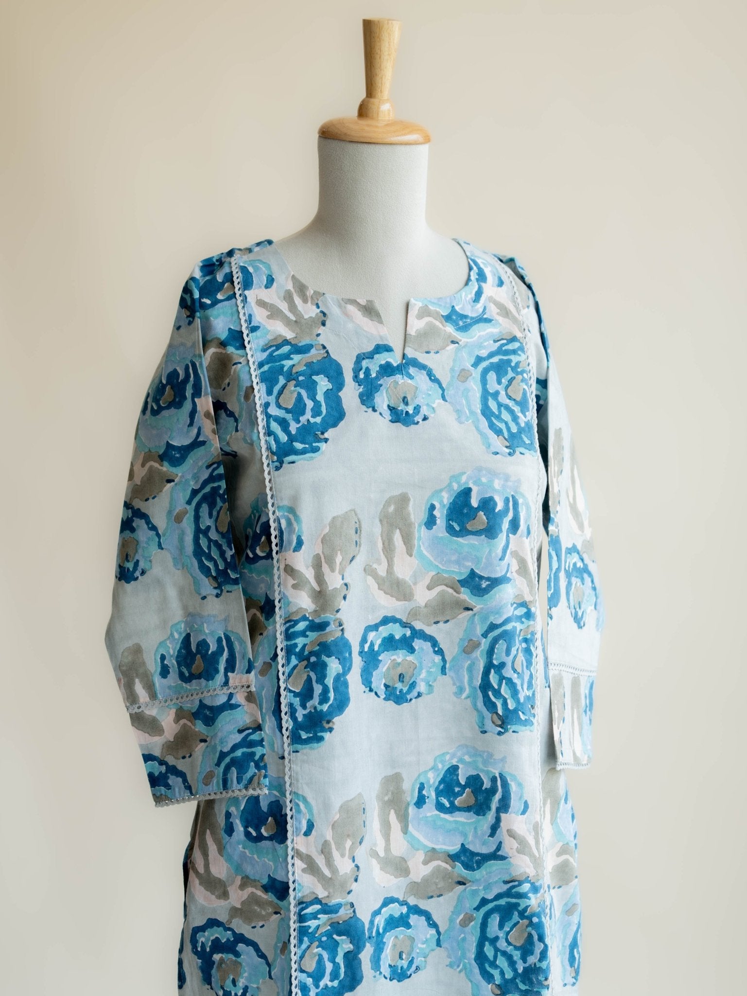 Yara Cotton Block Printed Straight Kurta - AINA