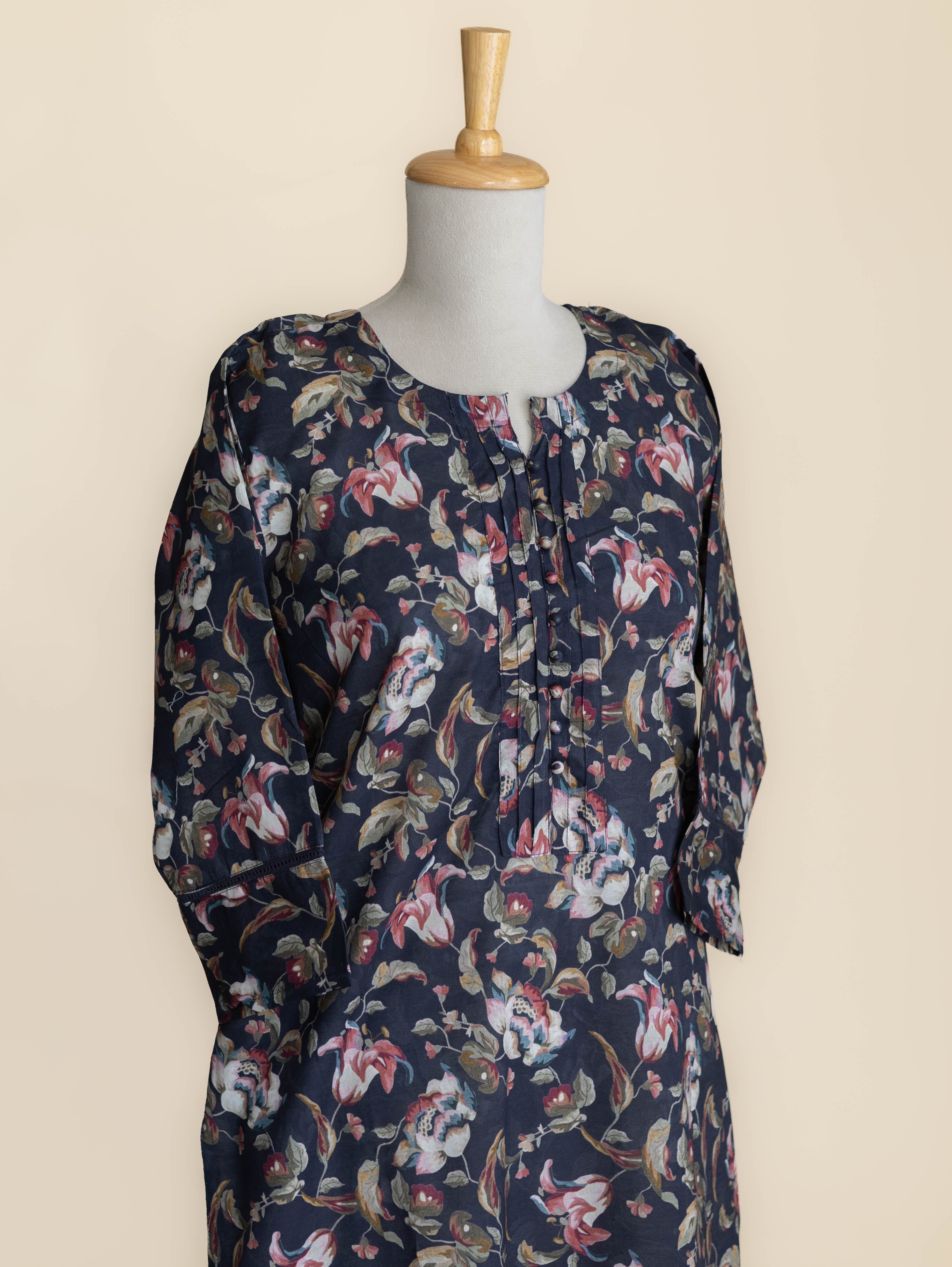 Arna Cotton Digital Printed Straight Kurta