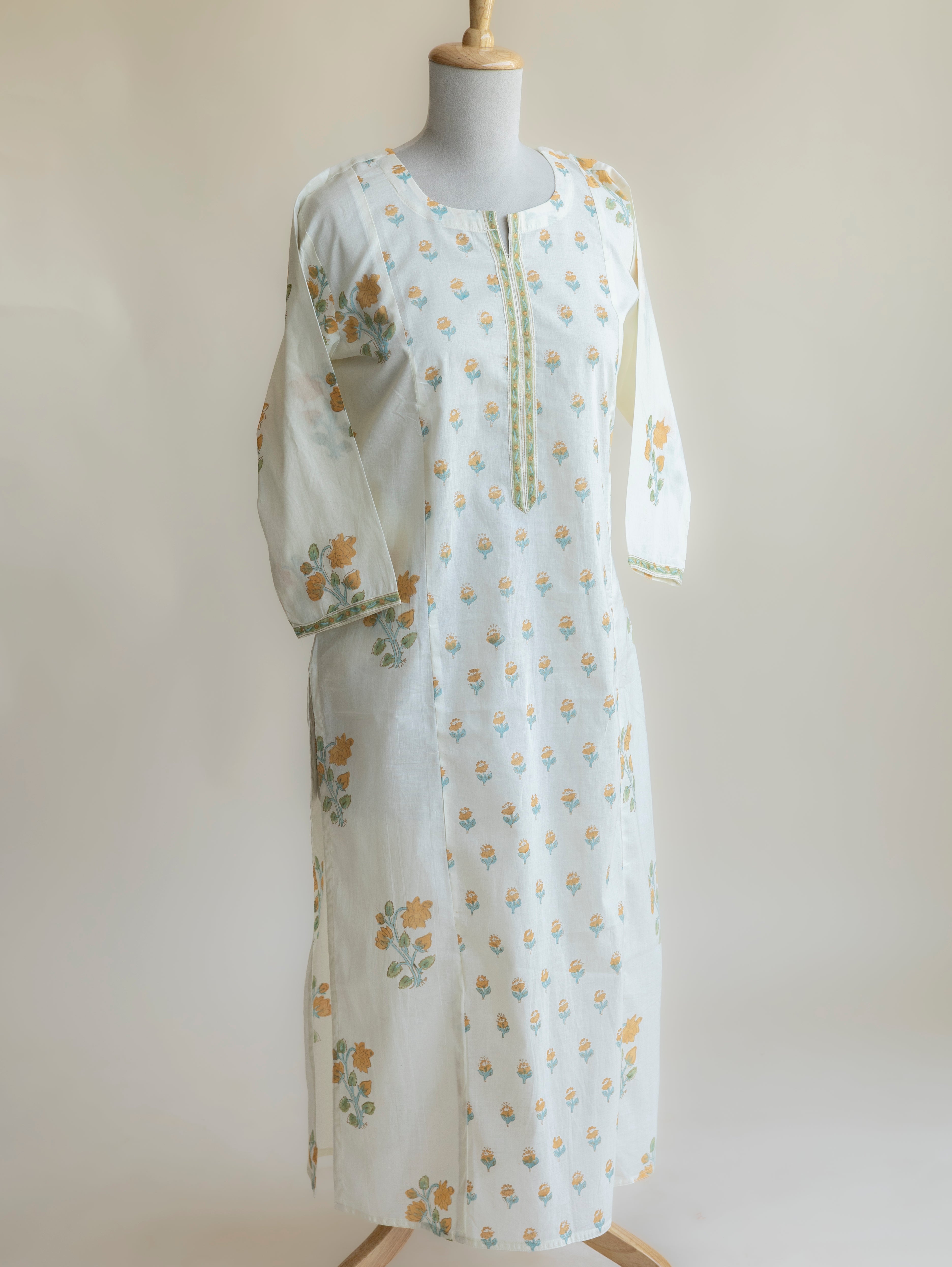 Dhanushya Cotton Block Printed Straight Kurta