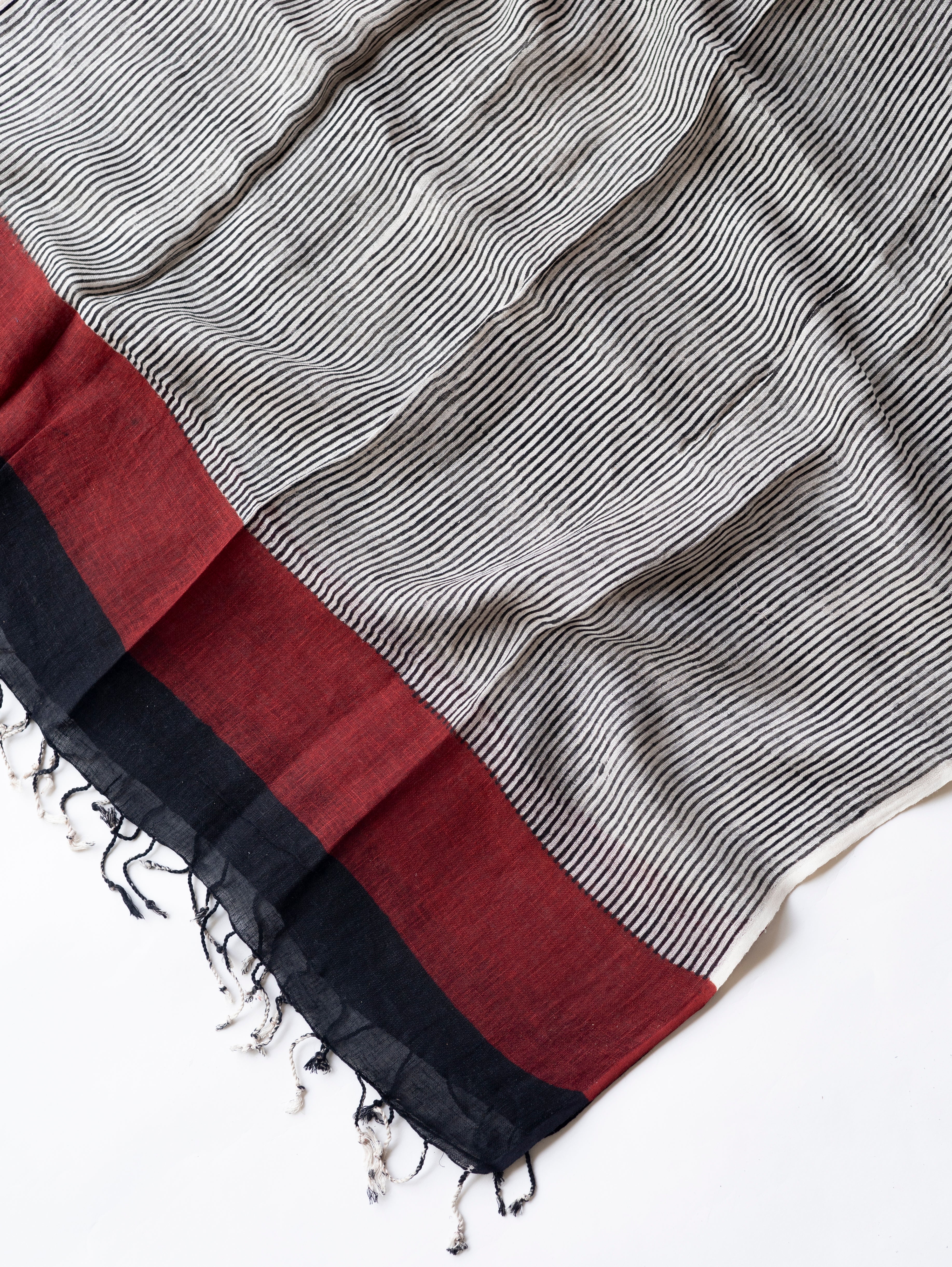 Dharini Linen Printed Dupatta