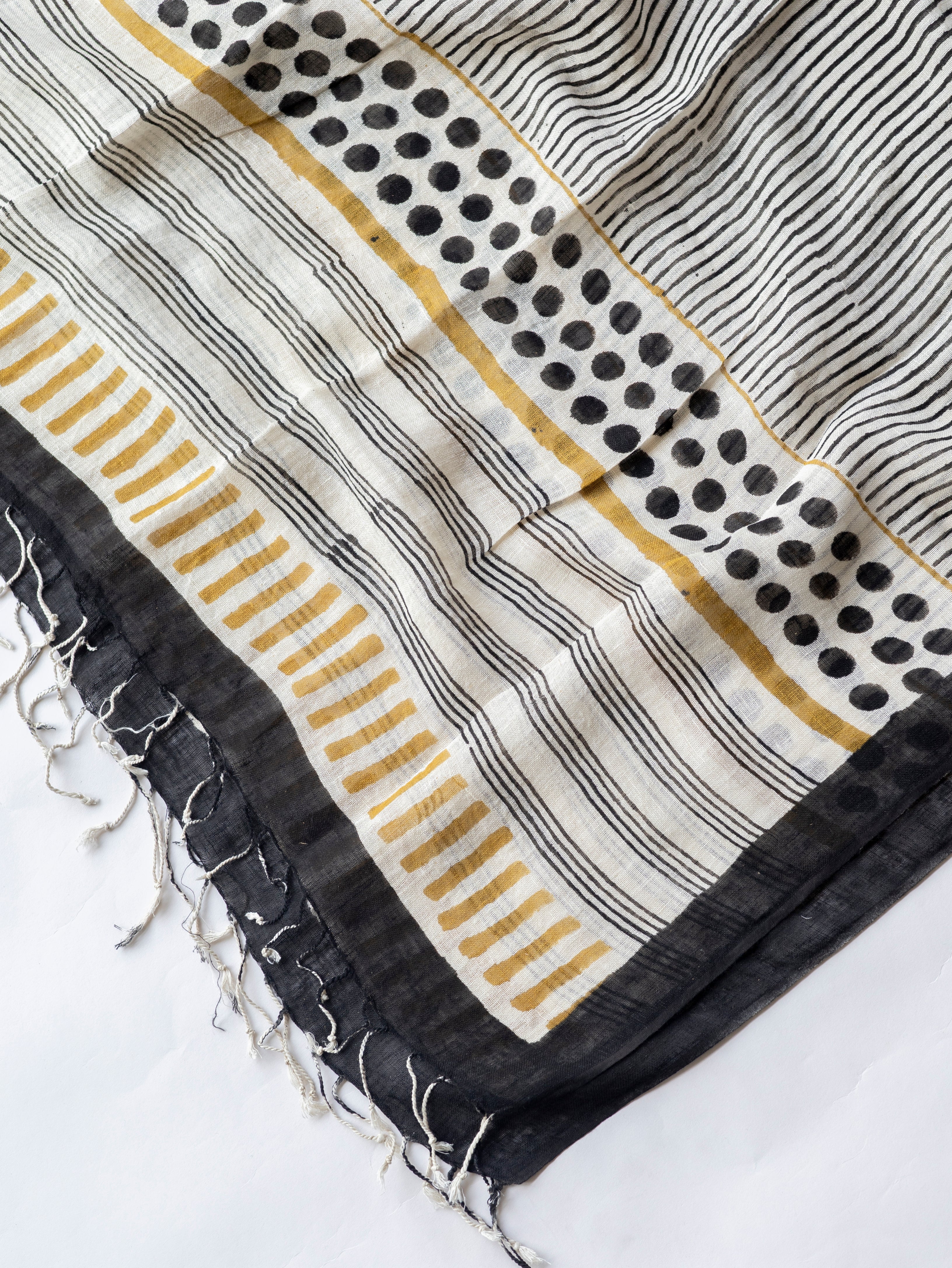 Adhira Linen Printed Dupatta