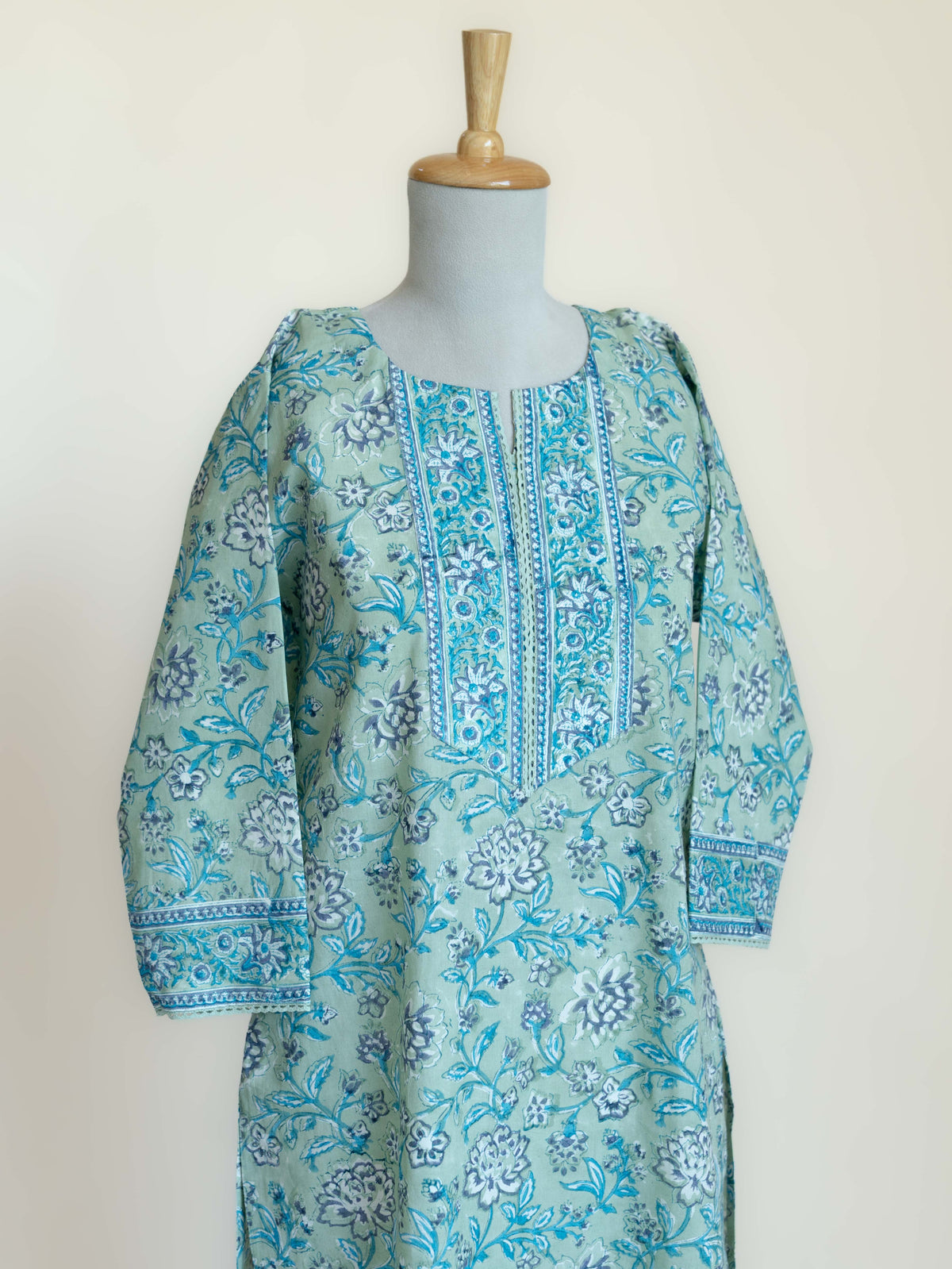 Febin Cotton Block Printed Straight Kurta