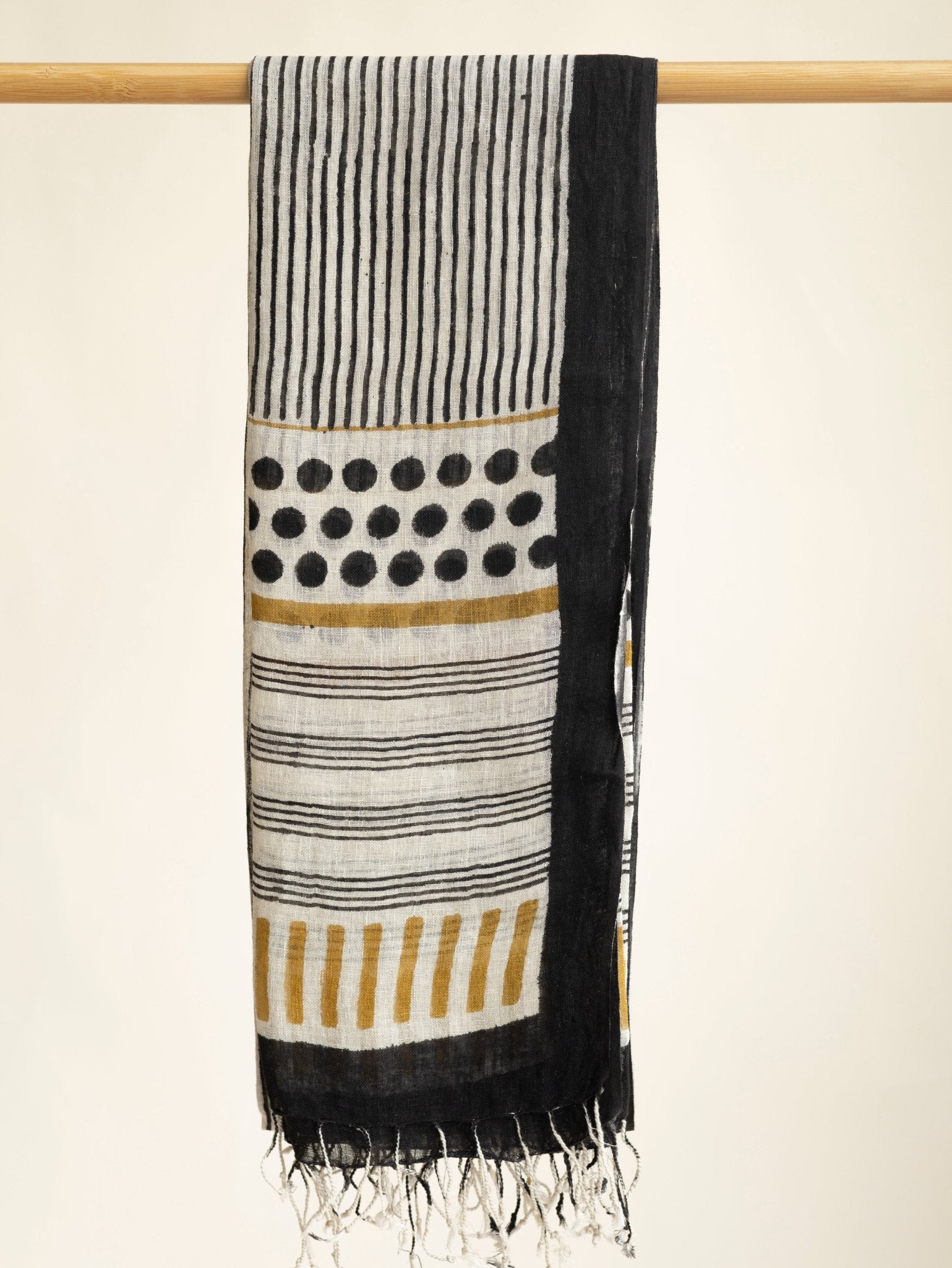 Adhira Linen Printed Dupatta - AINA