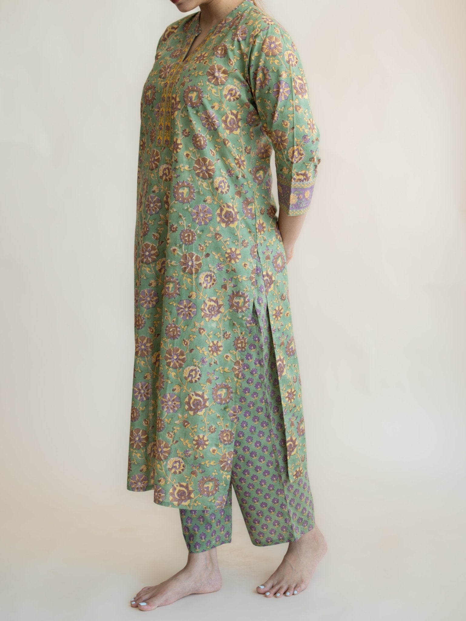 Ahna Cotton Block Printed Straight Suit Set - AINA