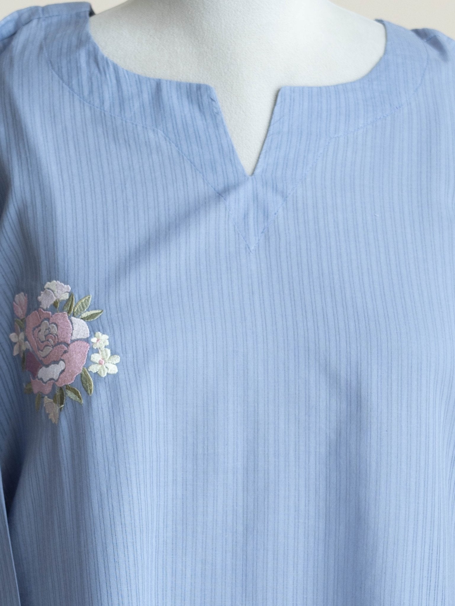 Aloha Cotton Embroidered A-Line Kurta - AINA