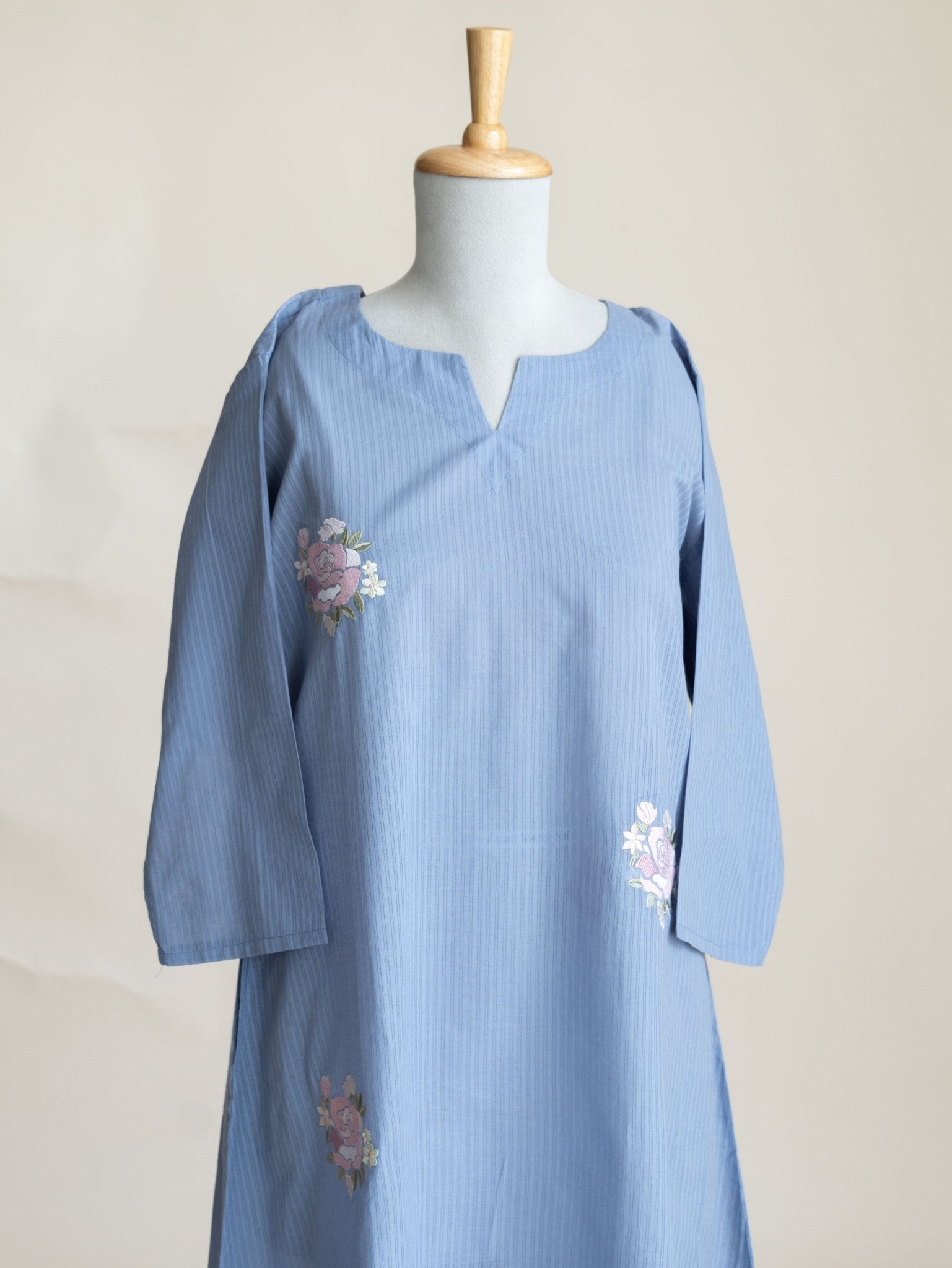 Aloha Cotton Embroidered A-Line Kurta - AINA