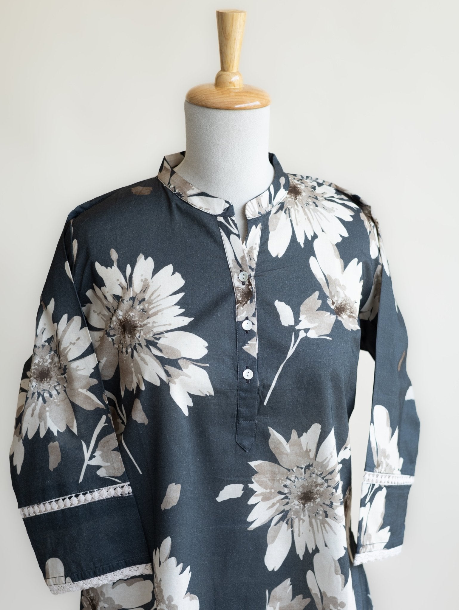 Amanda Cotton Digital Print Straight Kurta - AINA