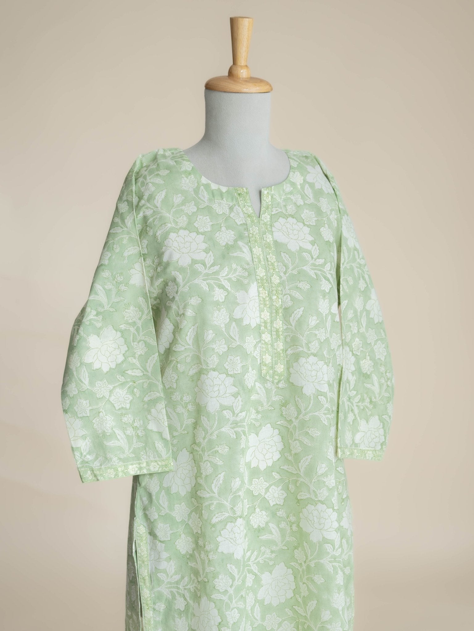 Amreen Cotton Block Printed Straight Kurta - AINA