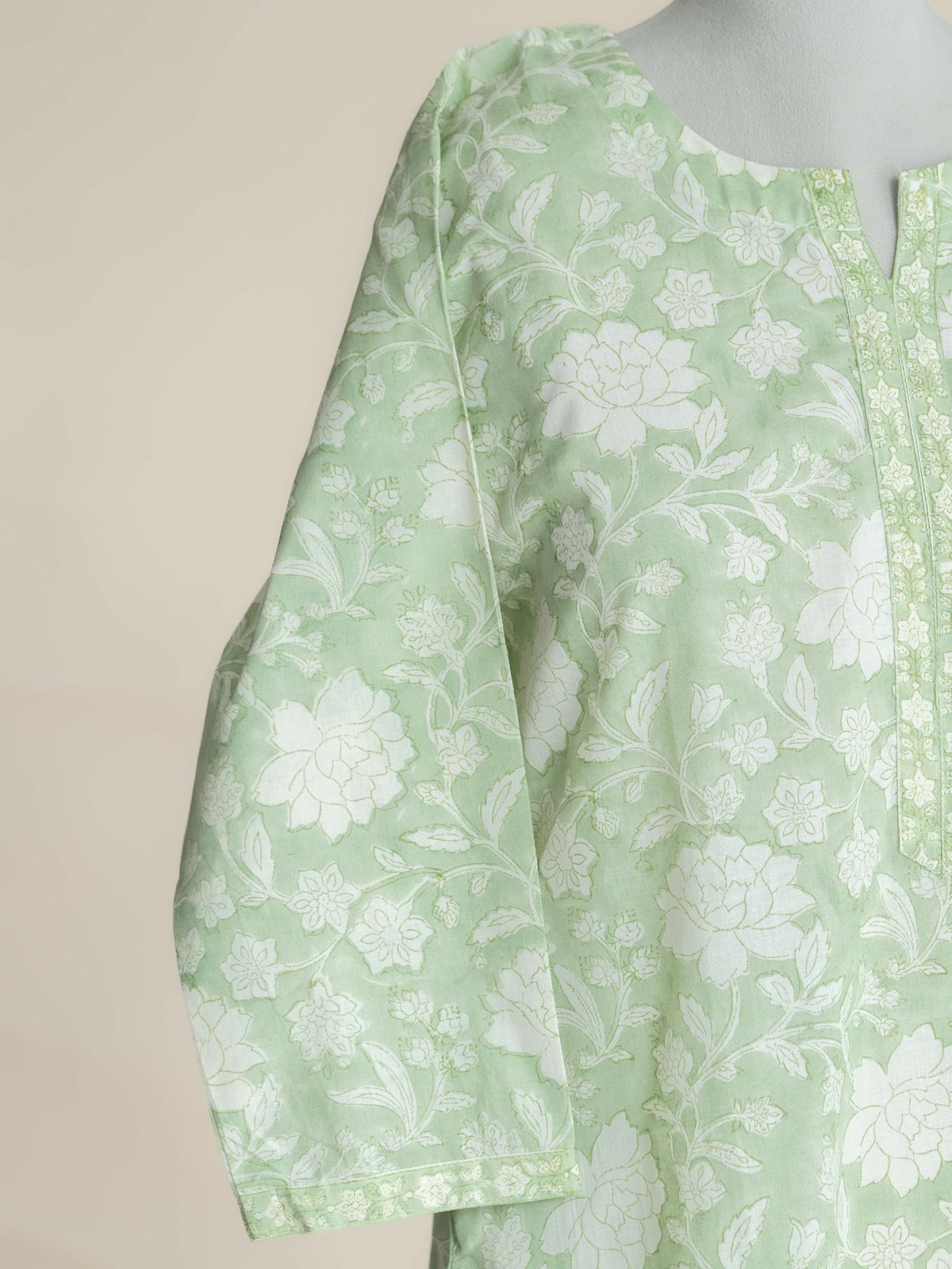 Amreen Cotton Block Printed Straight Kurta - AINA
