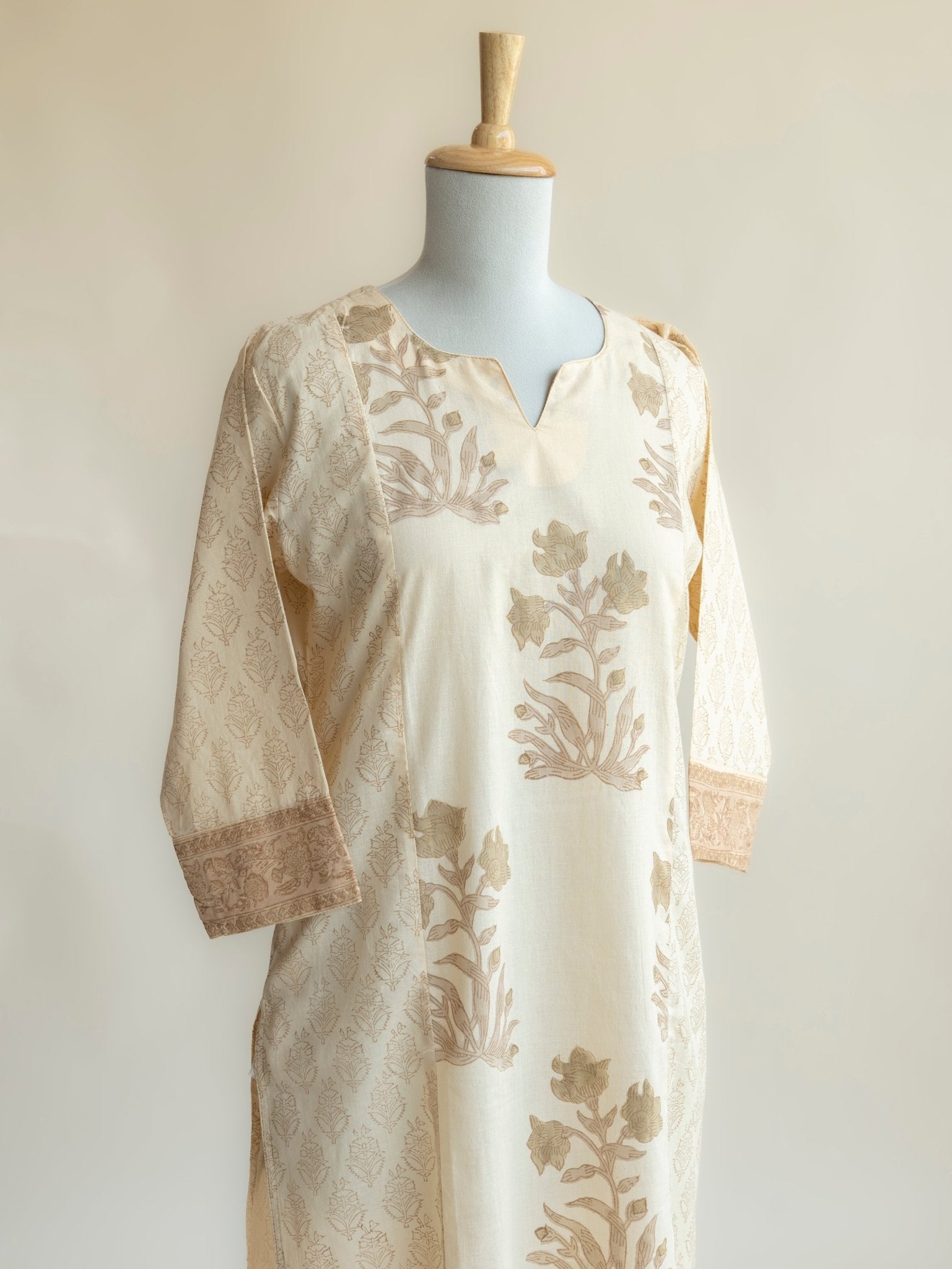 Anvi Cotton Block Printed Straight Kurta - AINA