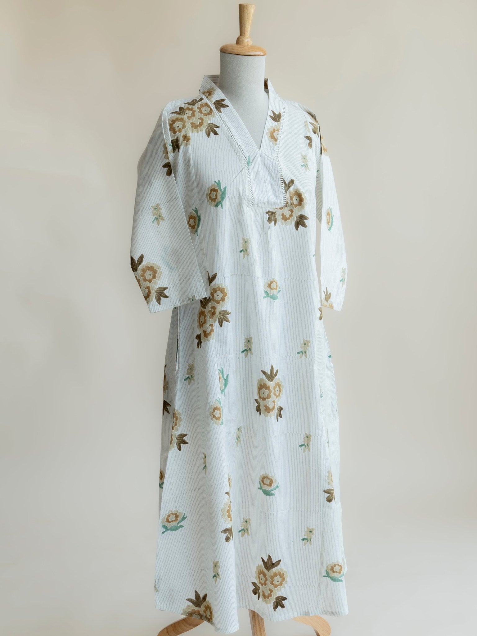 Aslah Cotton Block Printed A - Line Kurta - AINA