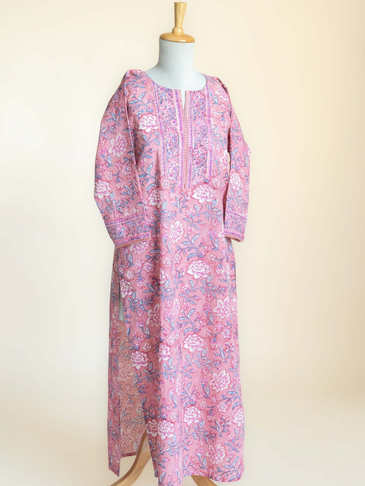Avenika Cotton Block Printed Straight Suit Set - AINA