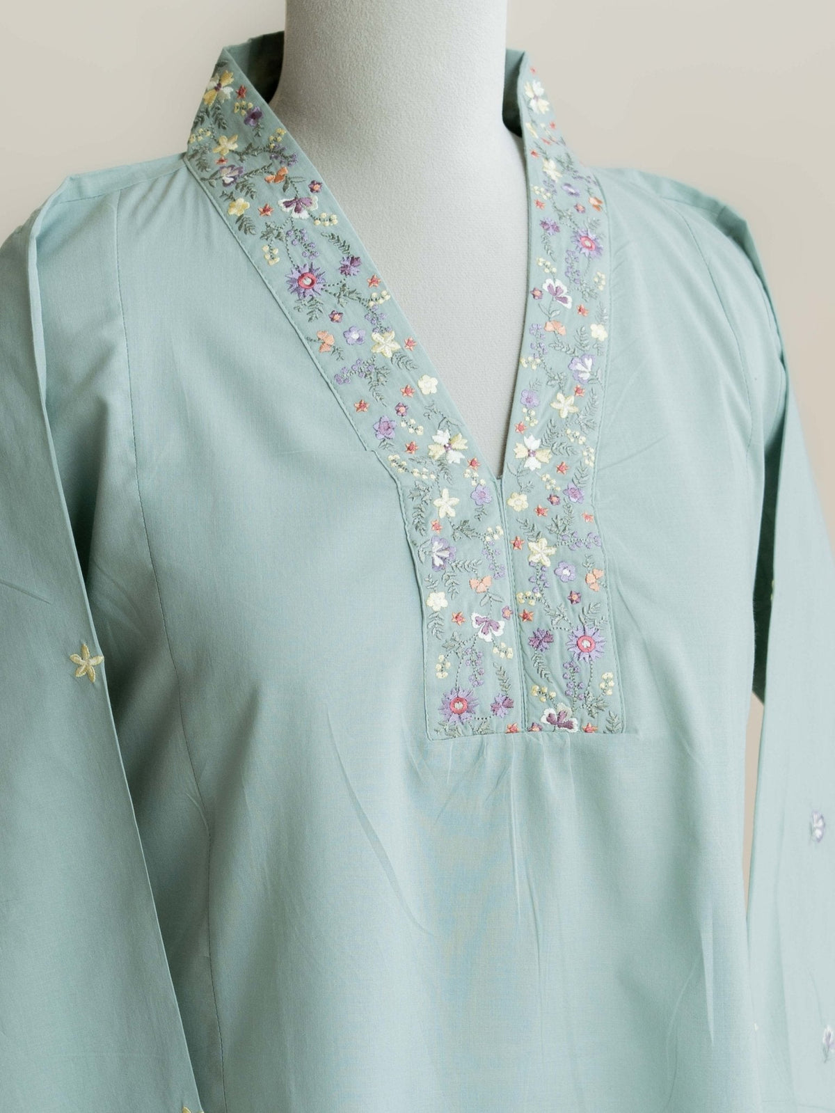 Avmi Cotton Embroidered A-Line 2 Piece Set - AINA