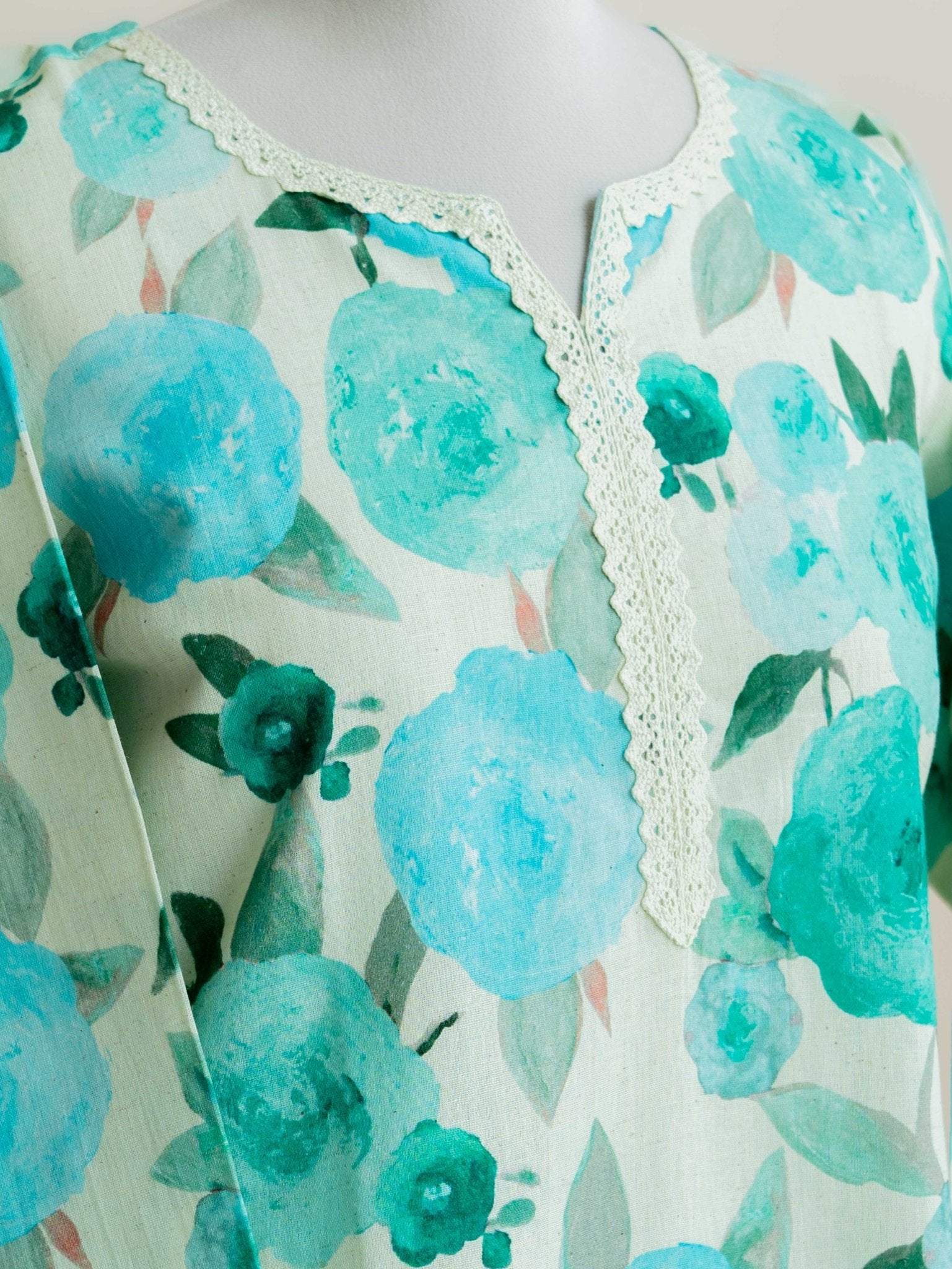 Bagya Cotton Flax Printed Straight Kurta - AINA