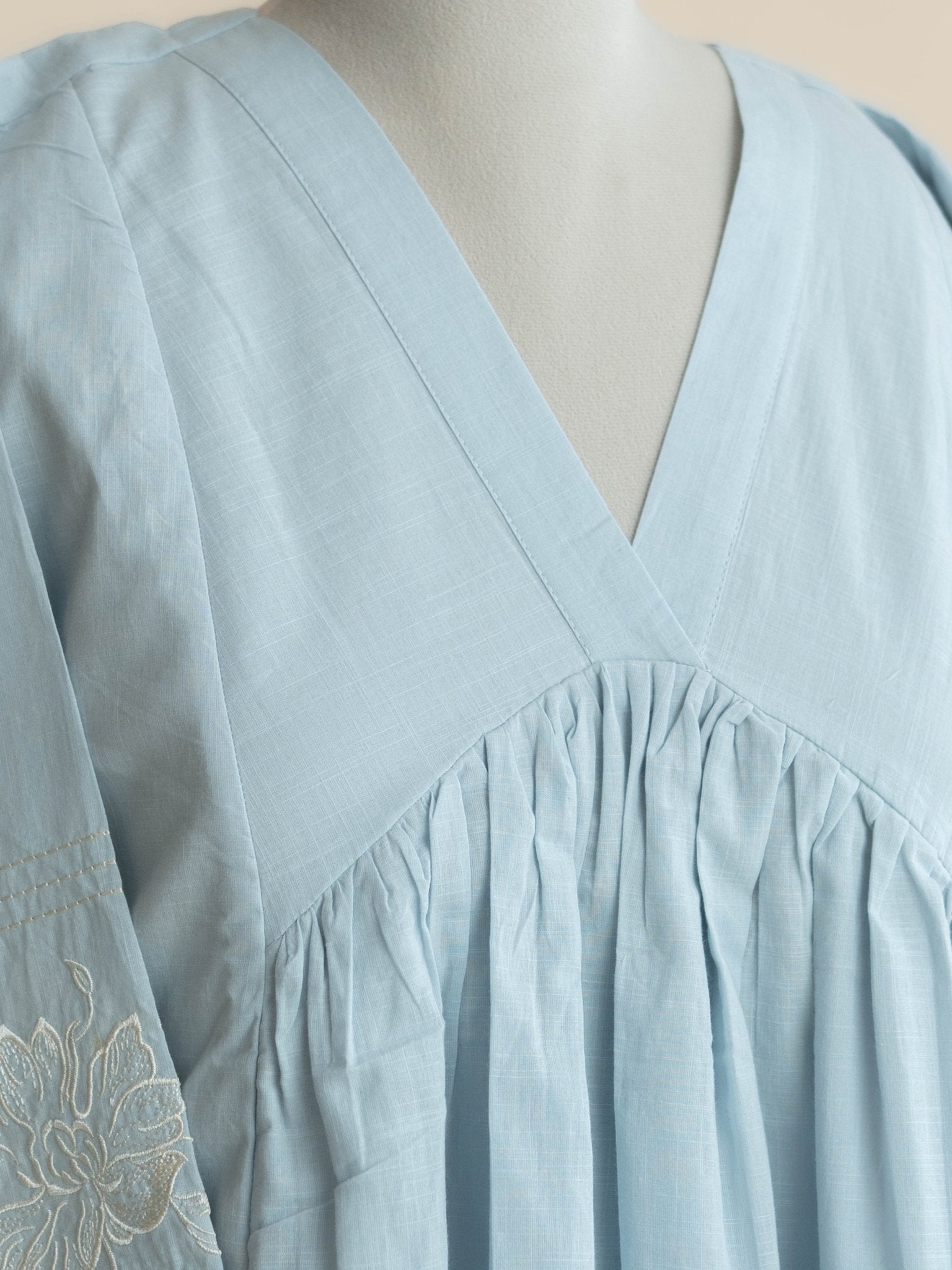 Bunah Cotton Embroidered Kurta Set - AINA