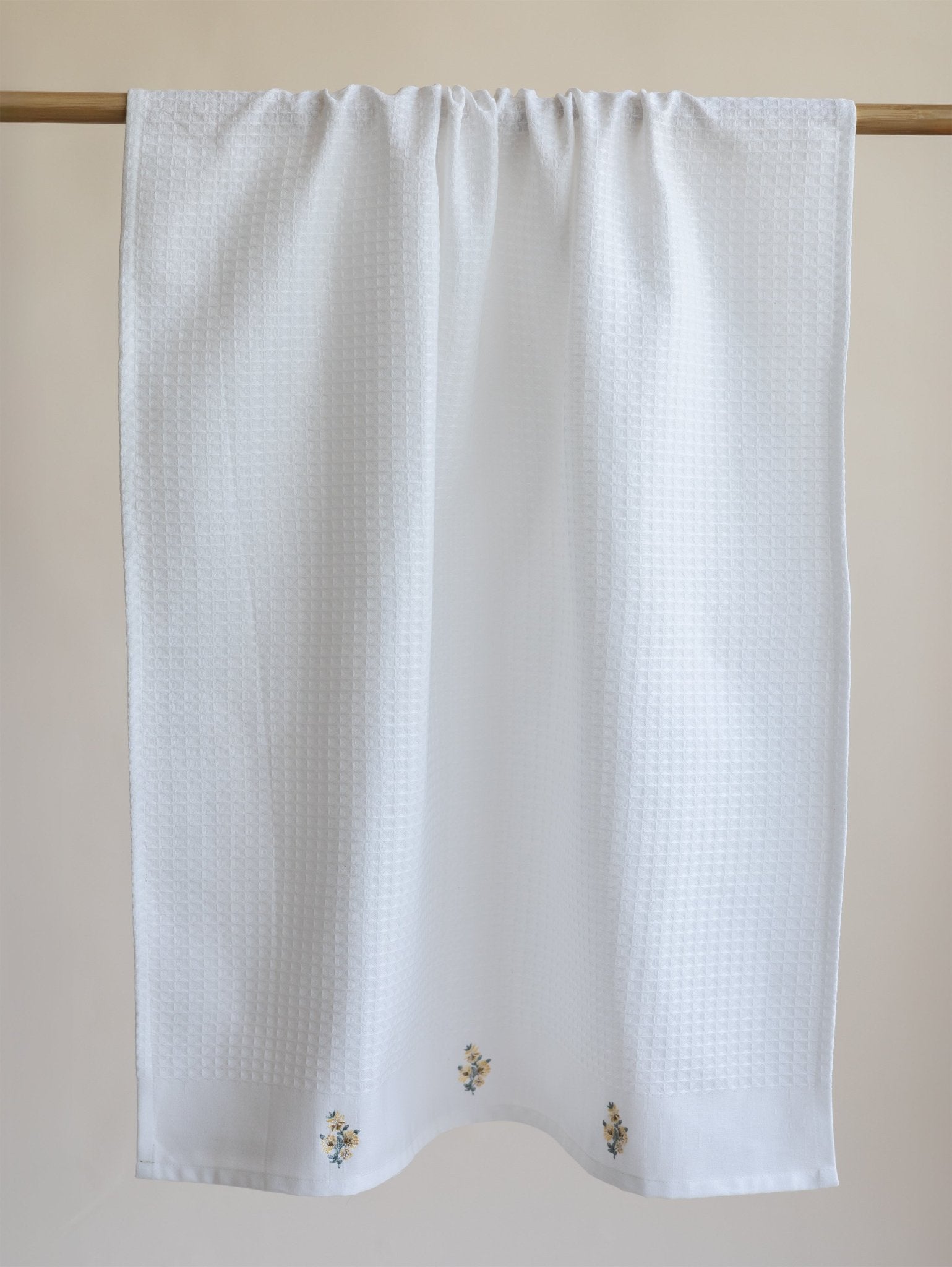 Cotton Embroidered Bath Towel - AINA