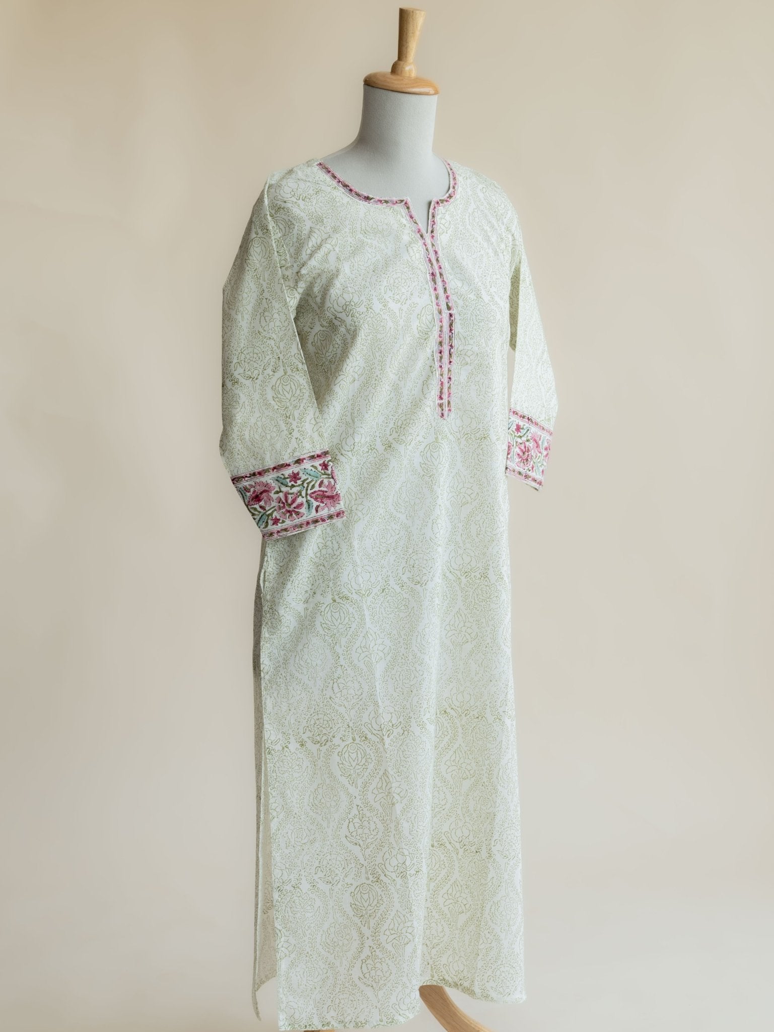 Darshi Cotton Block Printed Straight Kurta - AINA