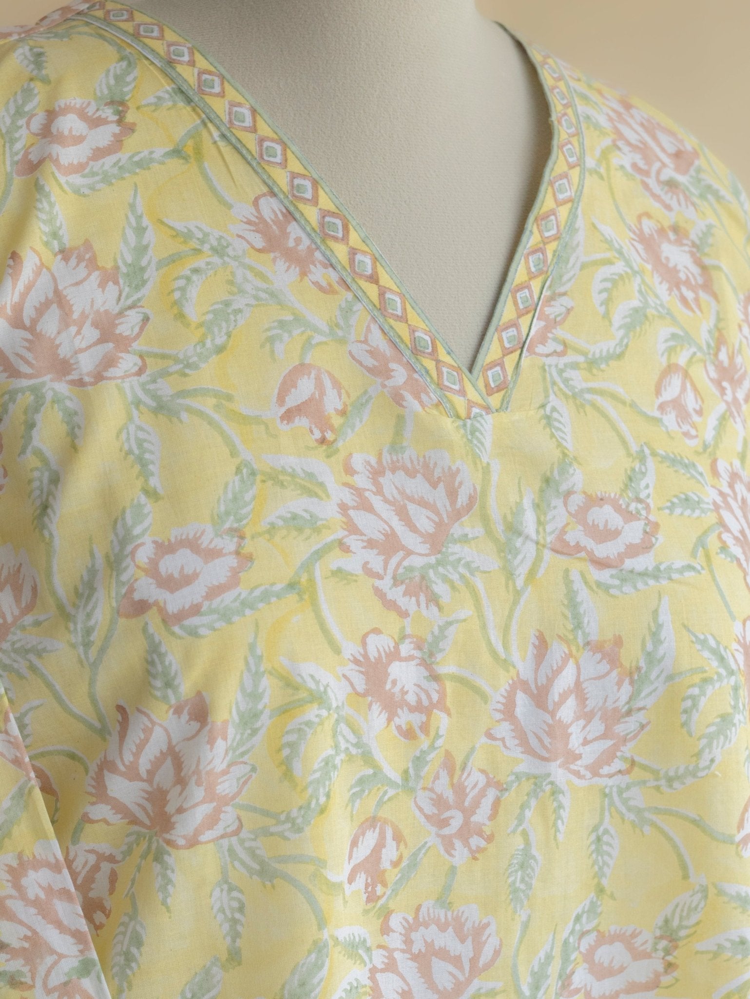 Dhaya Cotton Block Printed Straight Kurta - AINA