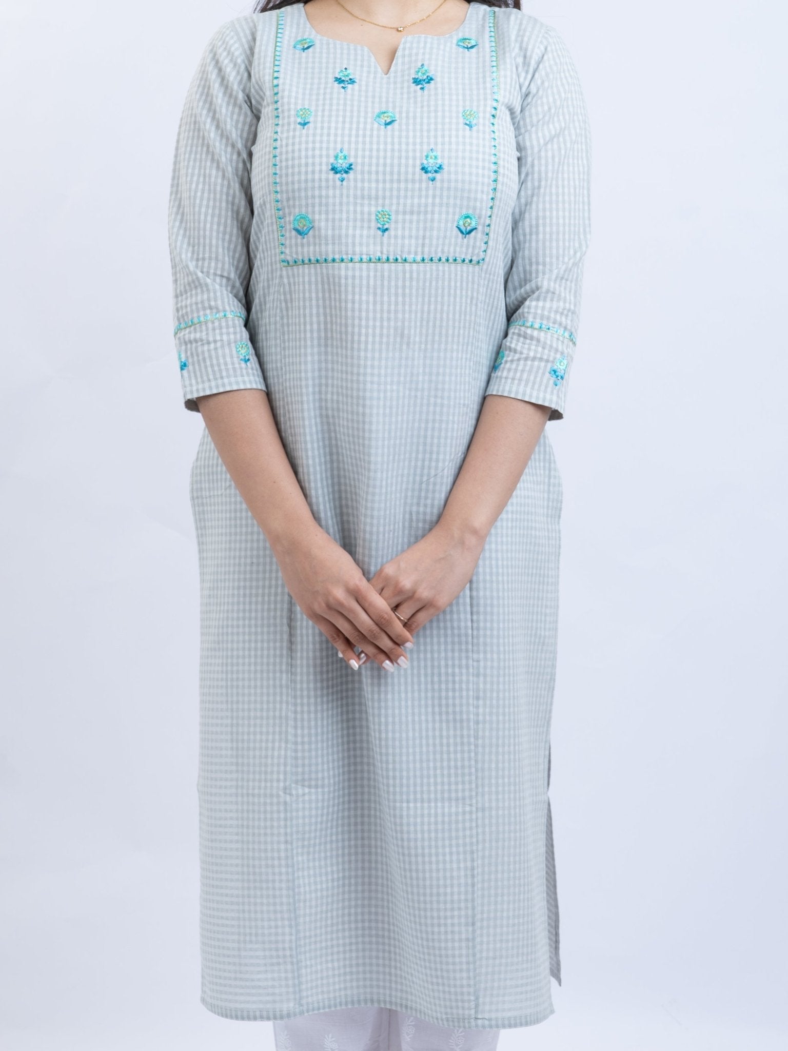 Driti Cotton Handloom Embroidered Straight Kurta - AINA