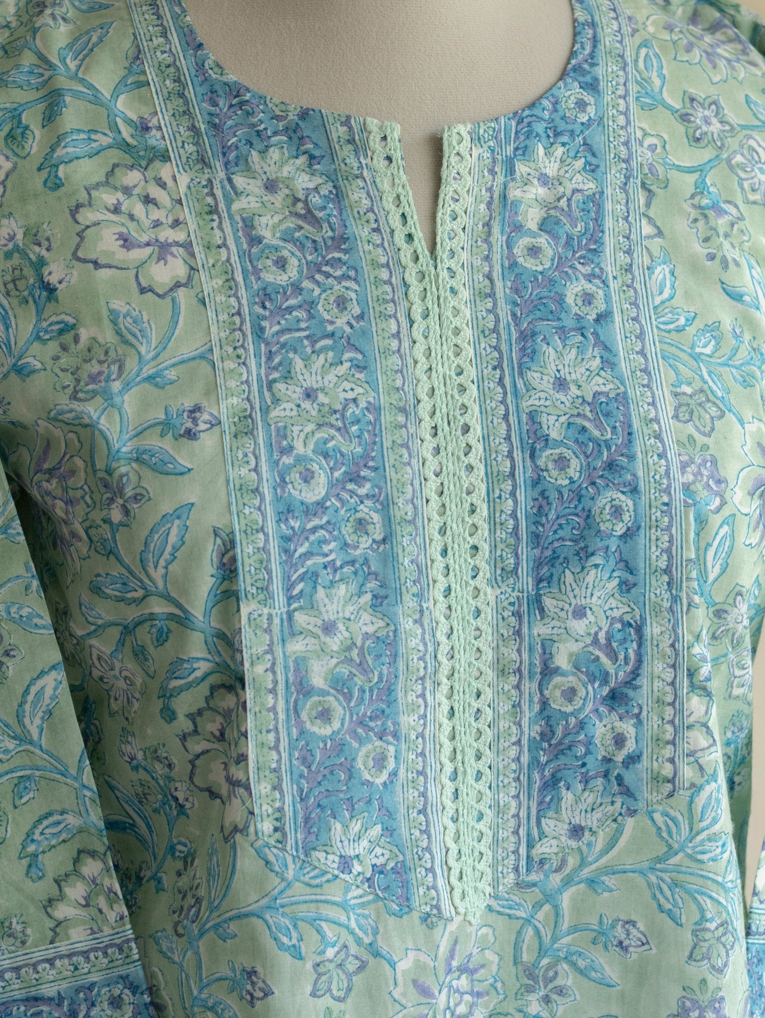 Febin Cotton Block Printed Straight Kurta - AINA