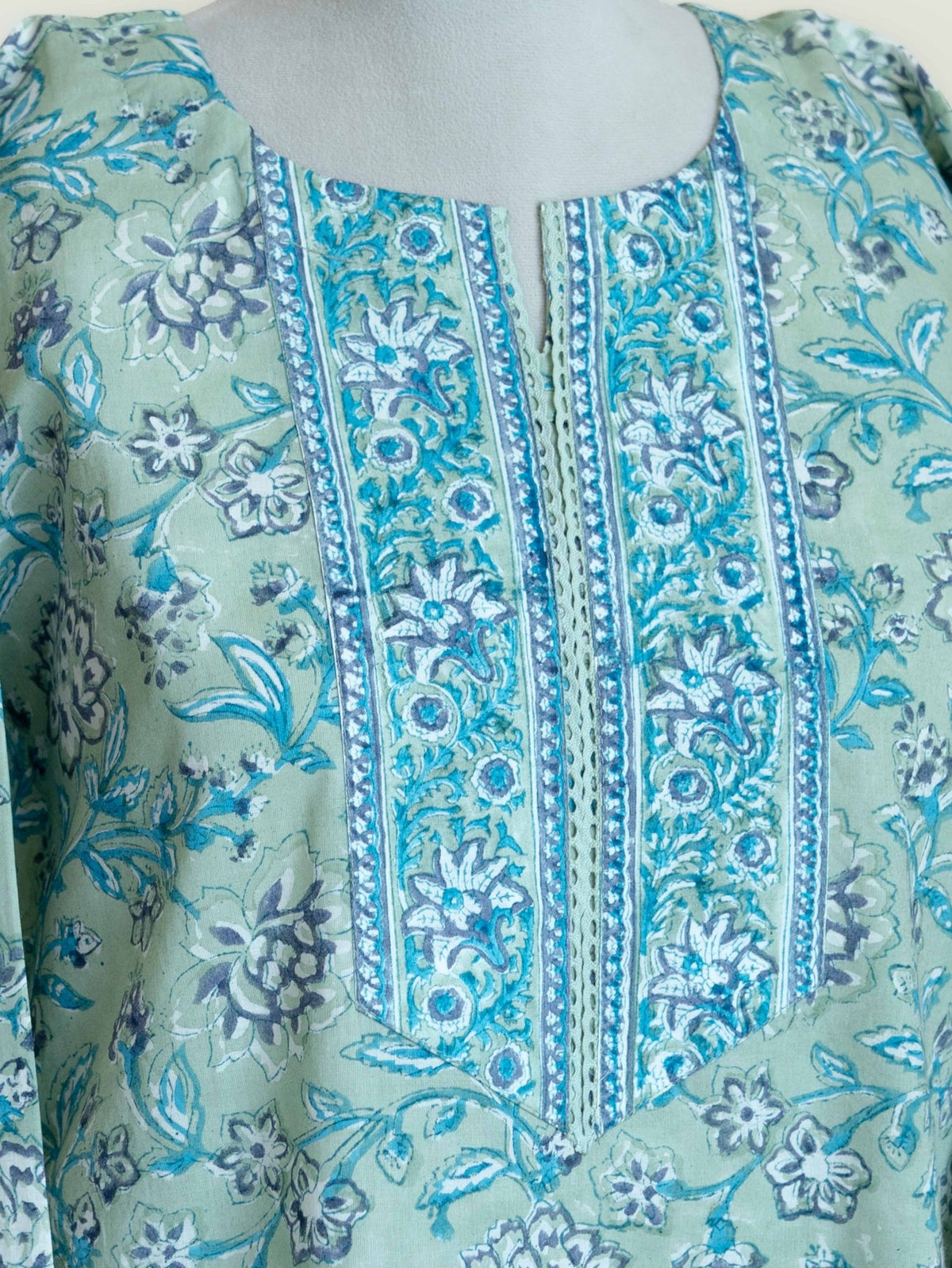 Febin Cotton Block Printed Straight Kurta - AINA
