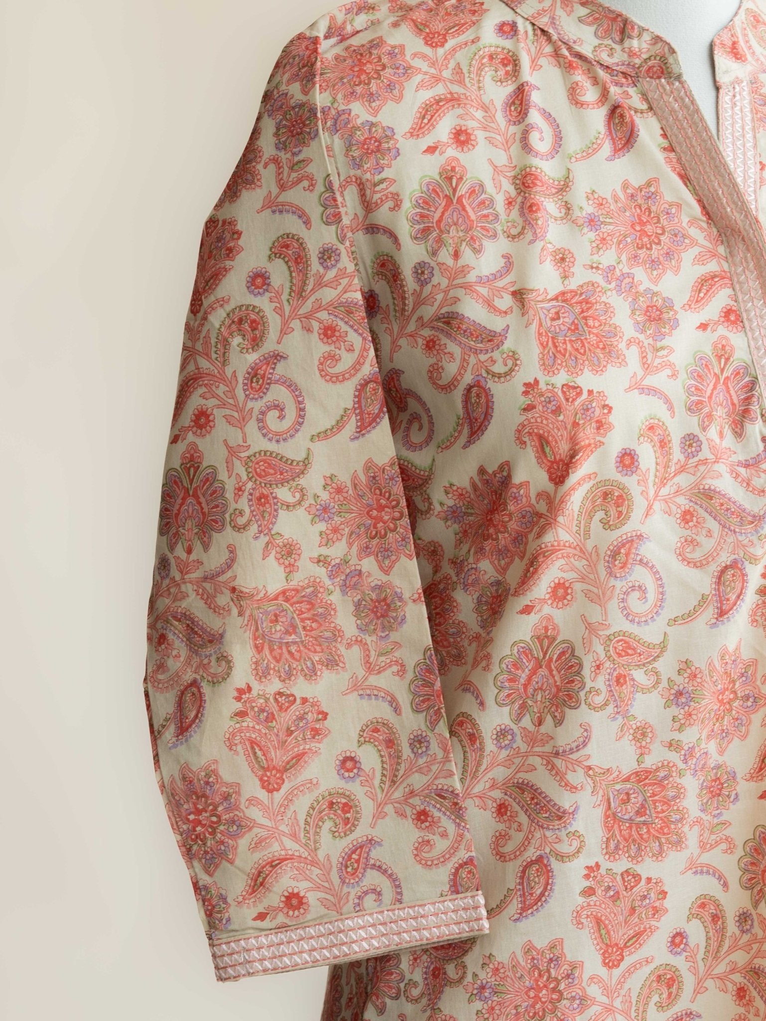 Gaya Cotton Printed Straight Kurta - AINA