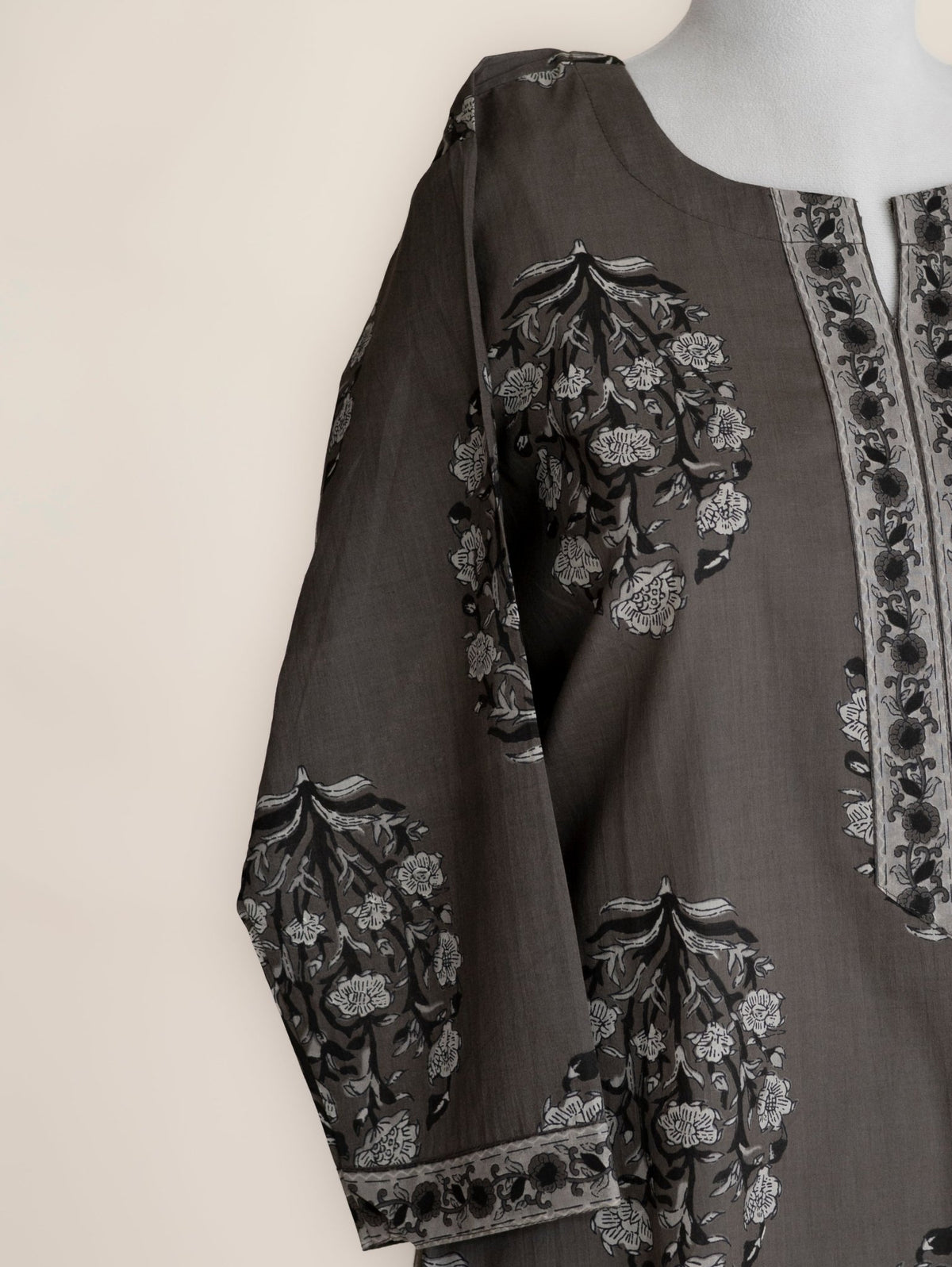Greesha Cotton Block Printed Straight Kurta - AINA