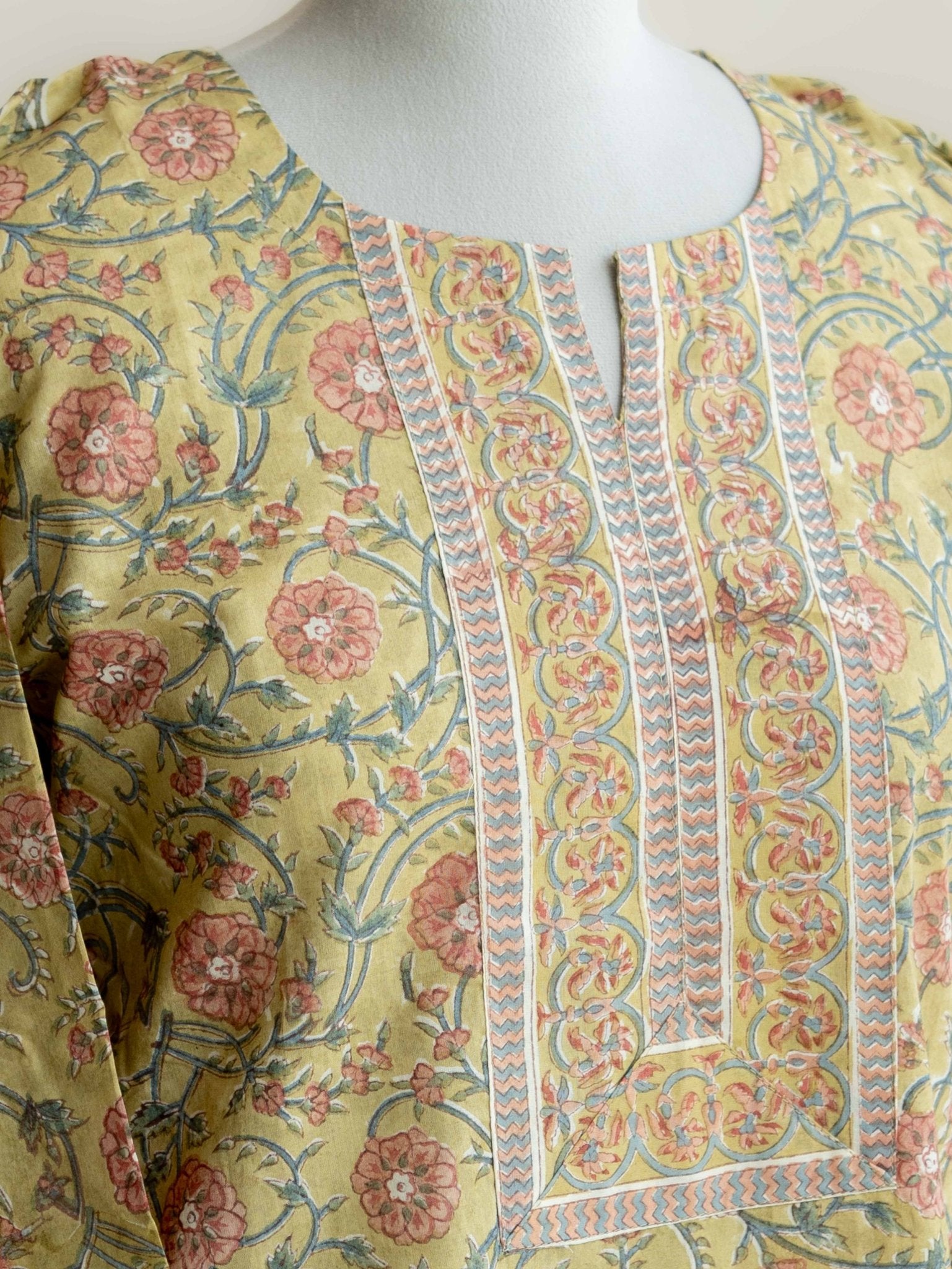 Hadhiya Cotton Block Printed Straight Kurta - AINA