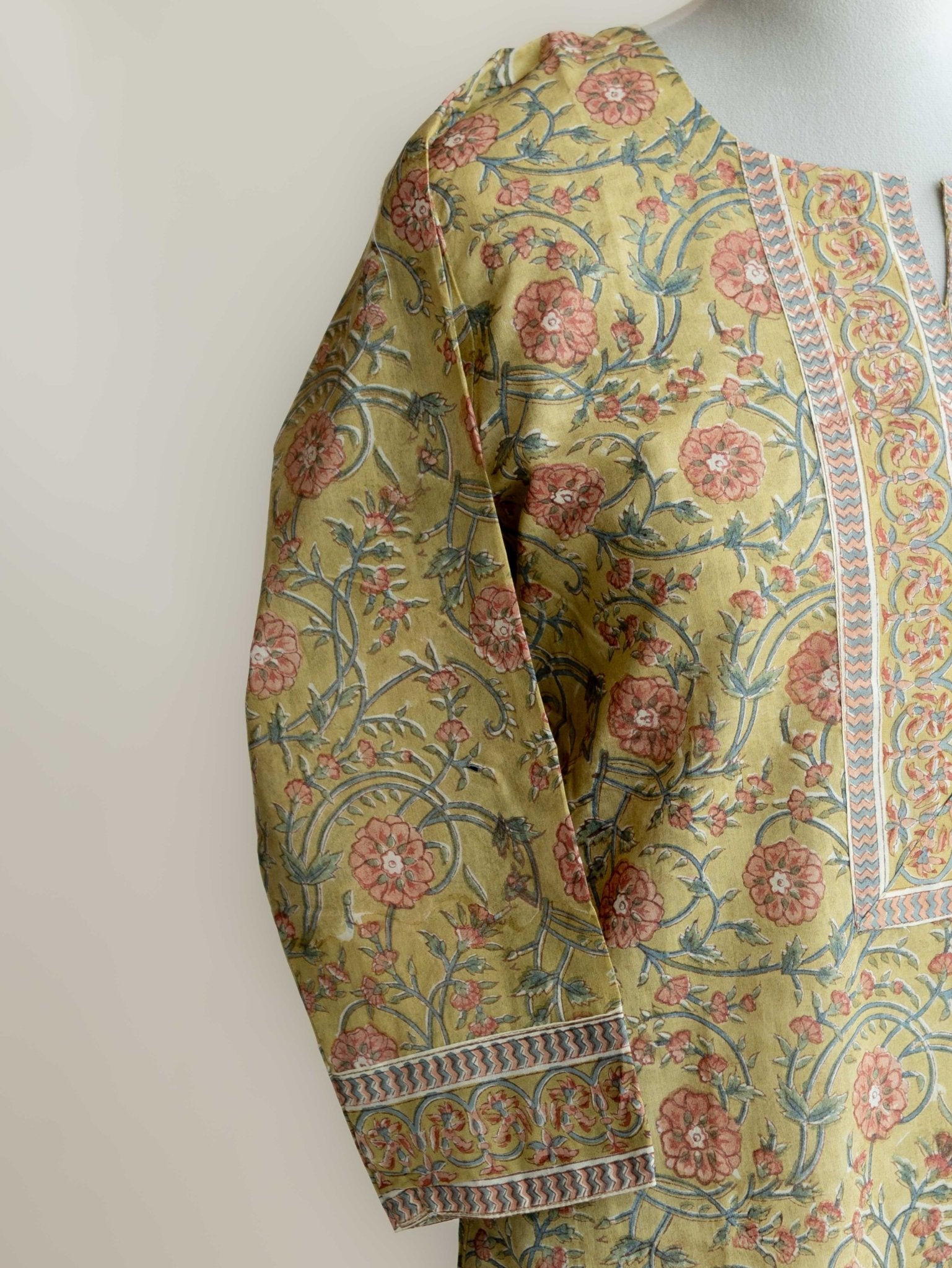 Hadhiya Cotton Block Printed Straight Kurta - AINA