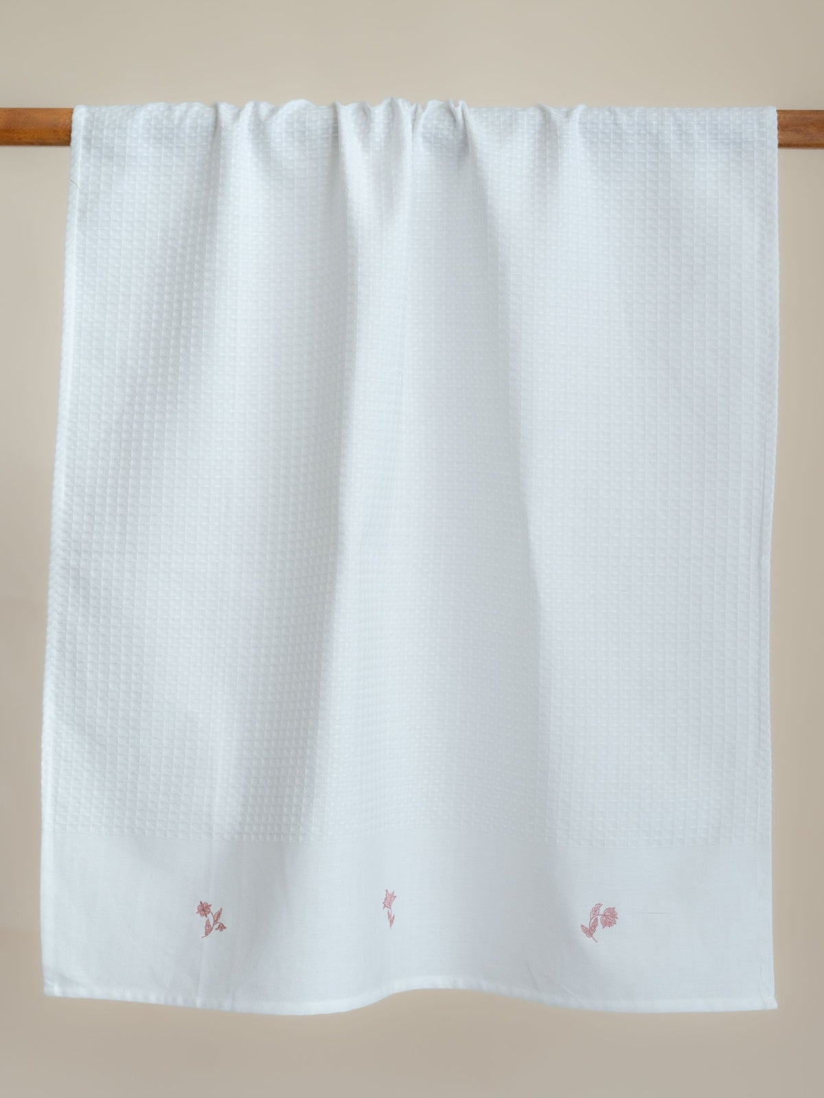 Haya Cotton Embroidered Bath Towel - AINA