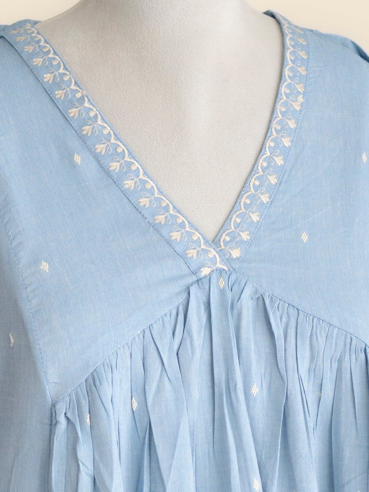 Ishmitha Cotton Handloom Embroidered A-Line Kurta - AINA
