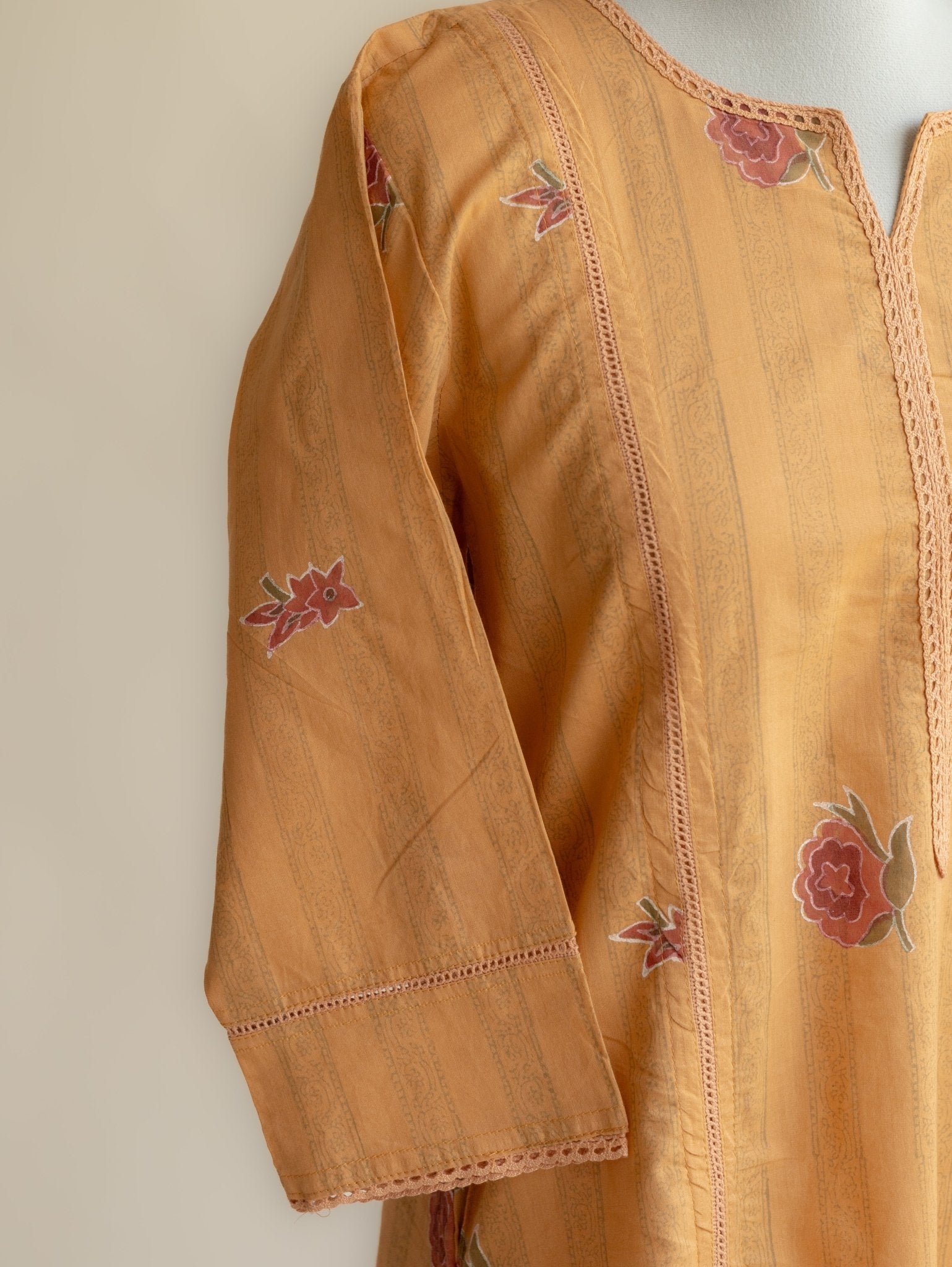 Jahana Cotton Block Printed Straight Kurta - AINA