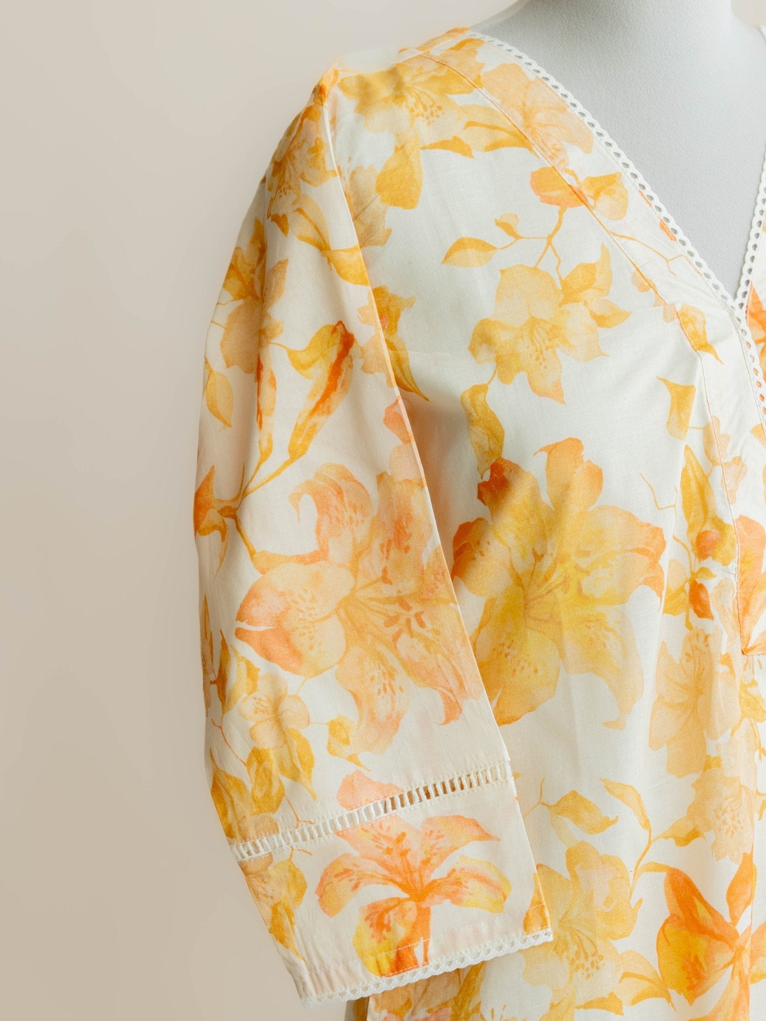 Jenna Cotton Digital Print Straight Kurta - AINA