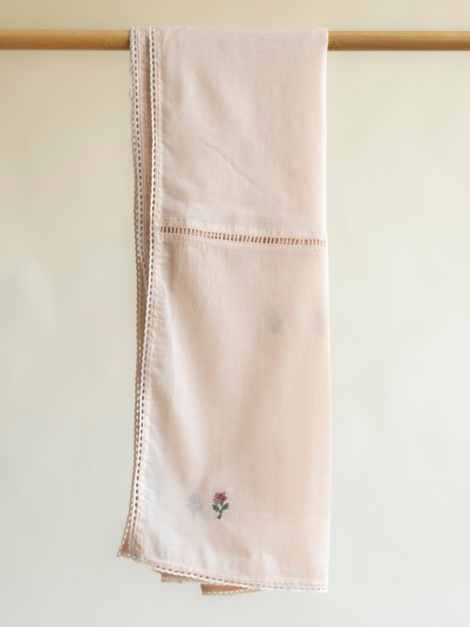 Kenza Mul Cotton Embroidered Dupatta - AINA