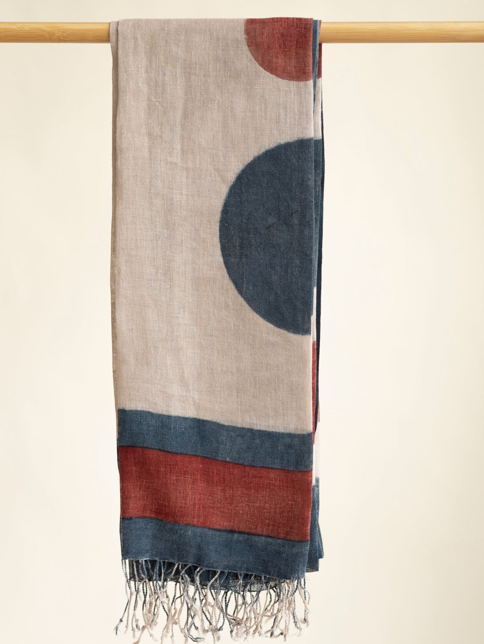 Mahika Linen Printed Dupatta - AINA