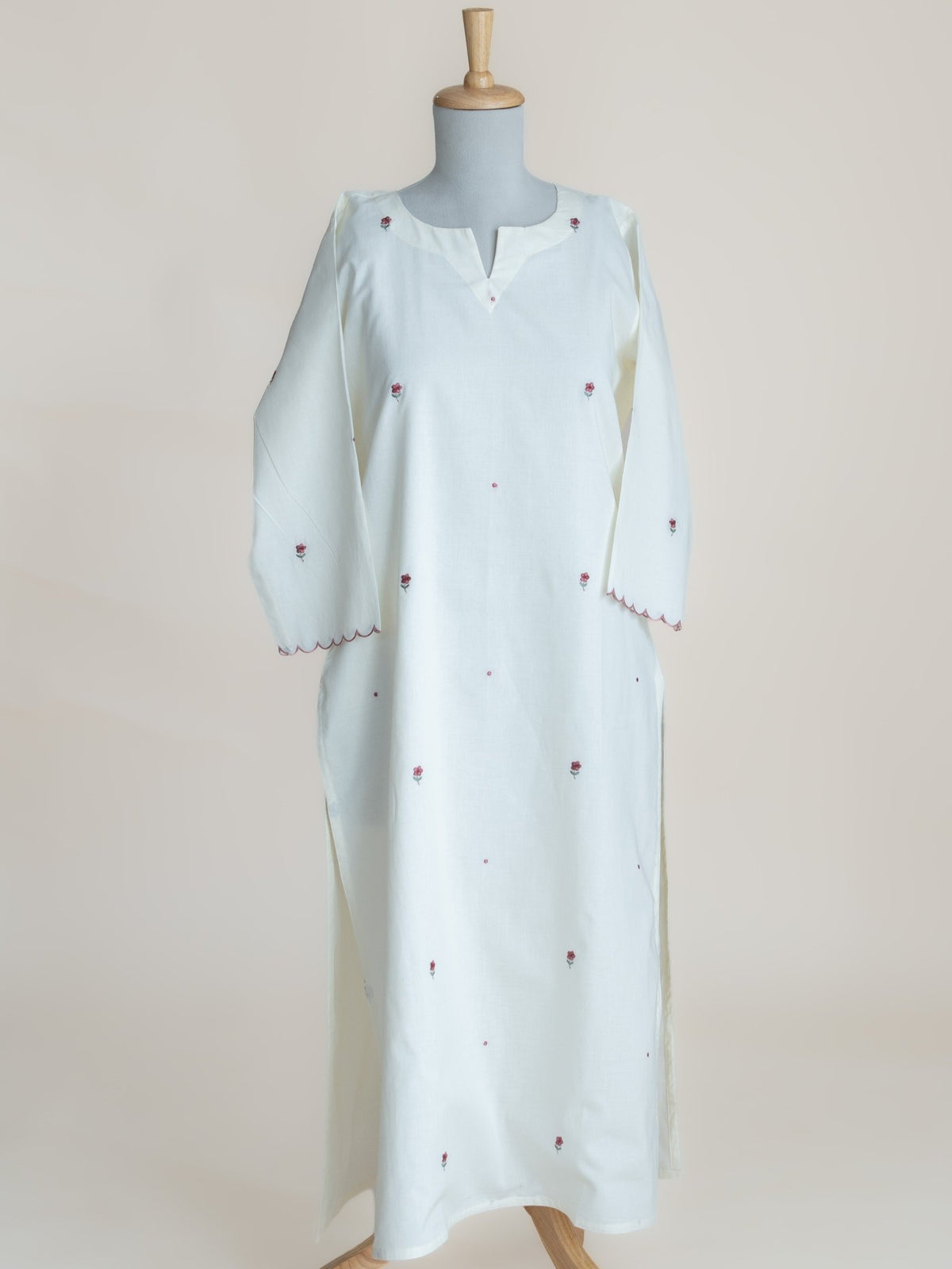 Meghna Cotton Embroidered Straight Kurta (With Lining) - AINA