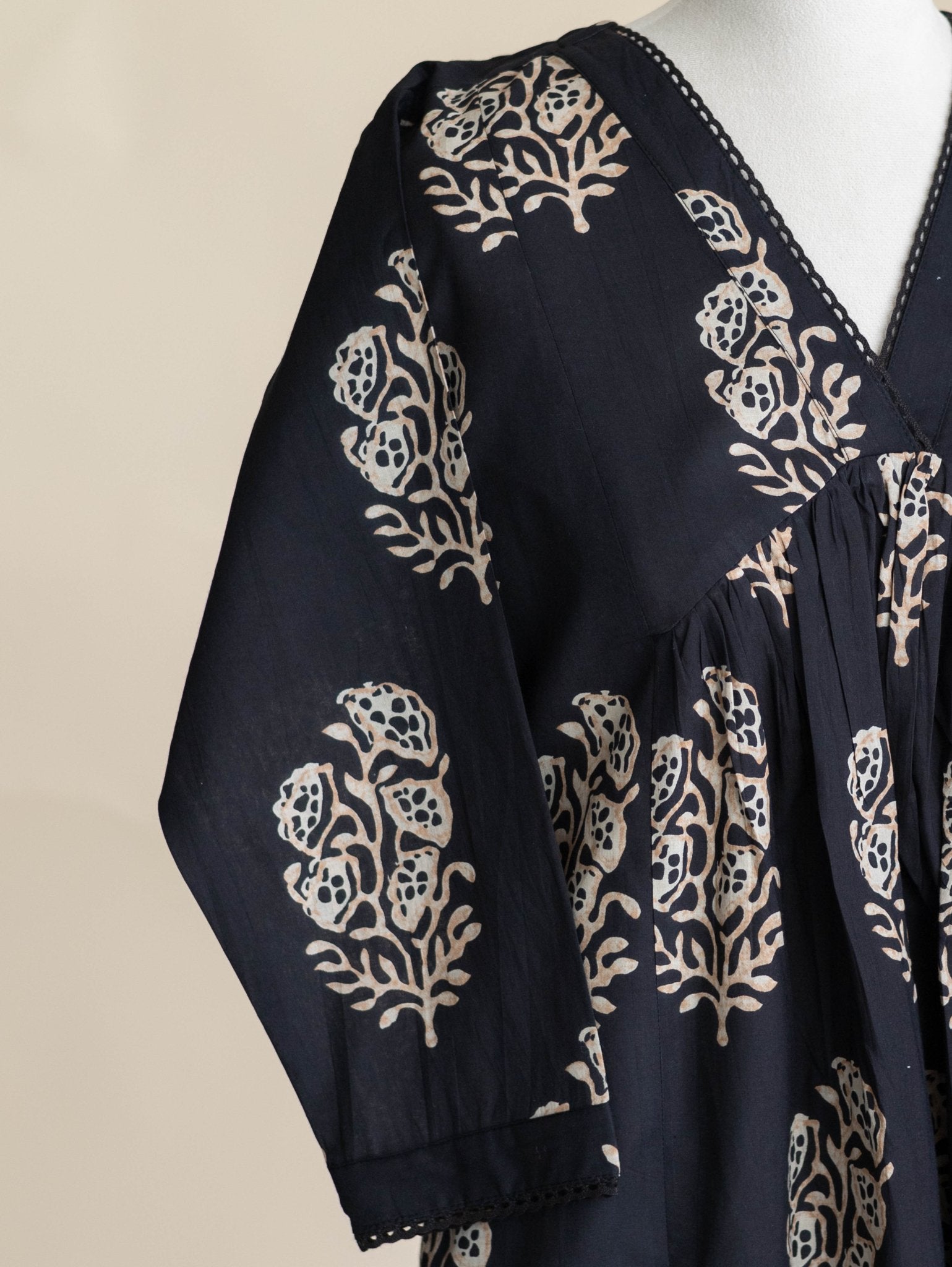 Melna Cotton Printed A-Line Kurta - AINA
