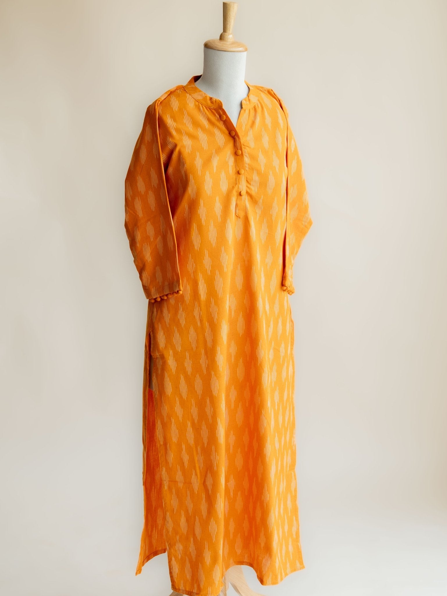Mita Cotton Dobby Straight Kurta - AINA