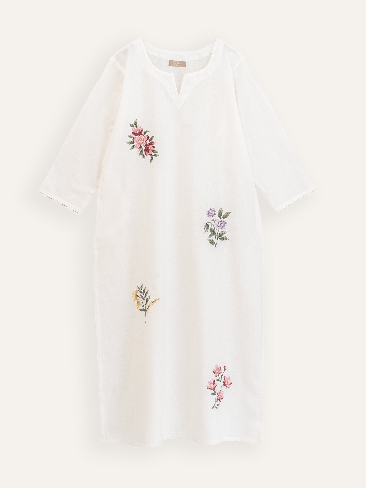 Nabah Cotton Flax Embroidered Straight Kurta - AINA