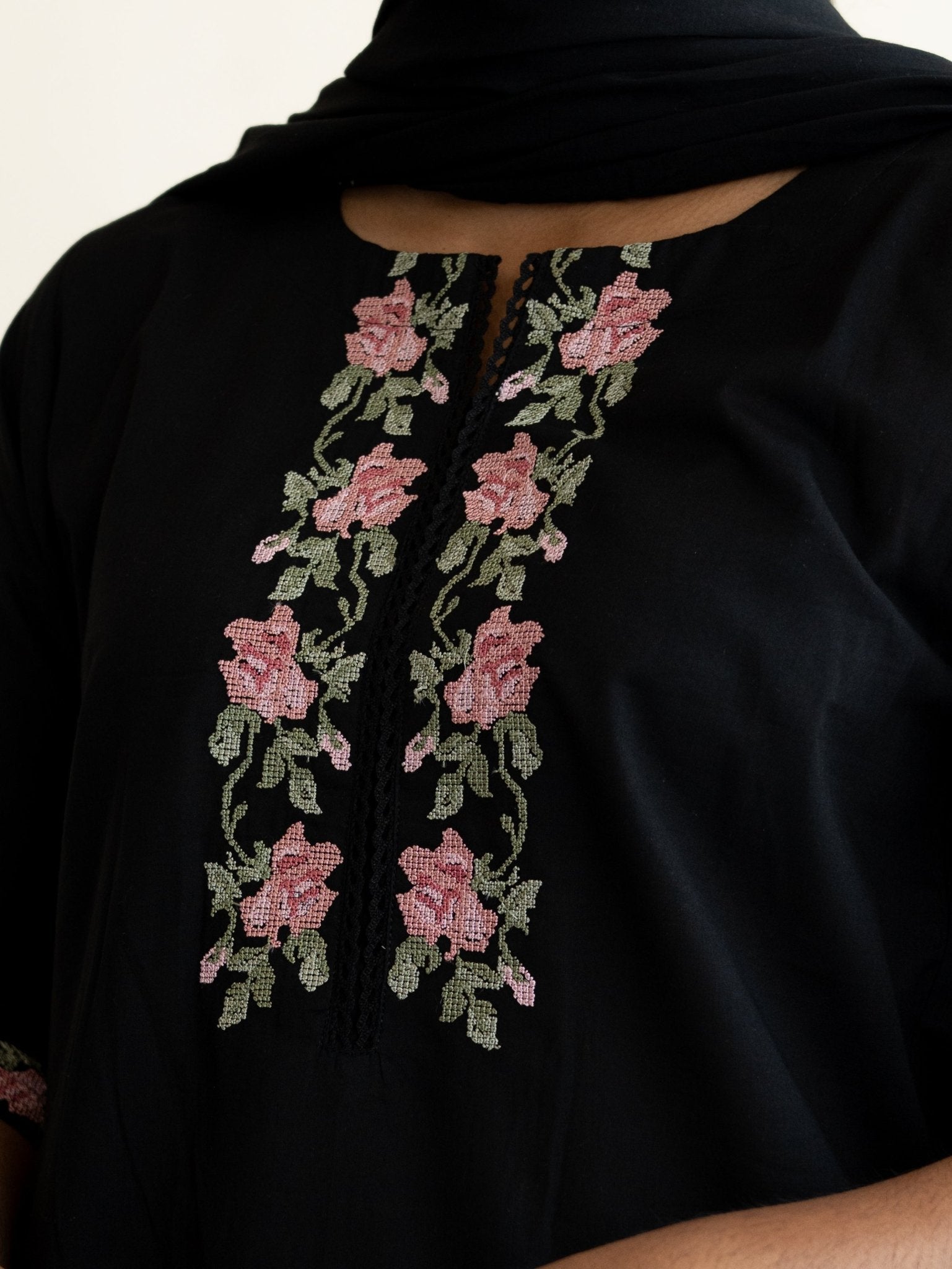 Namriti Cotton Embroidered Straight Suit Set - AINA