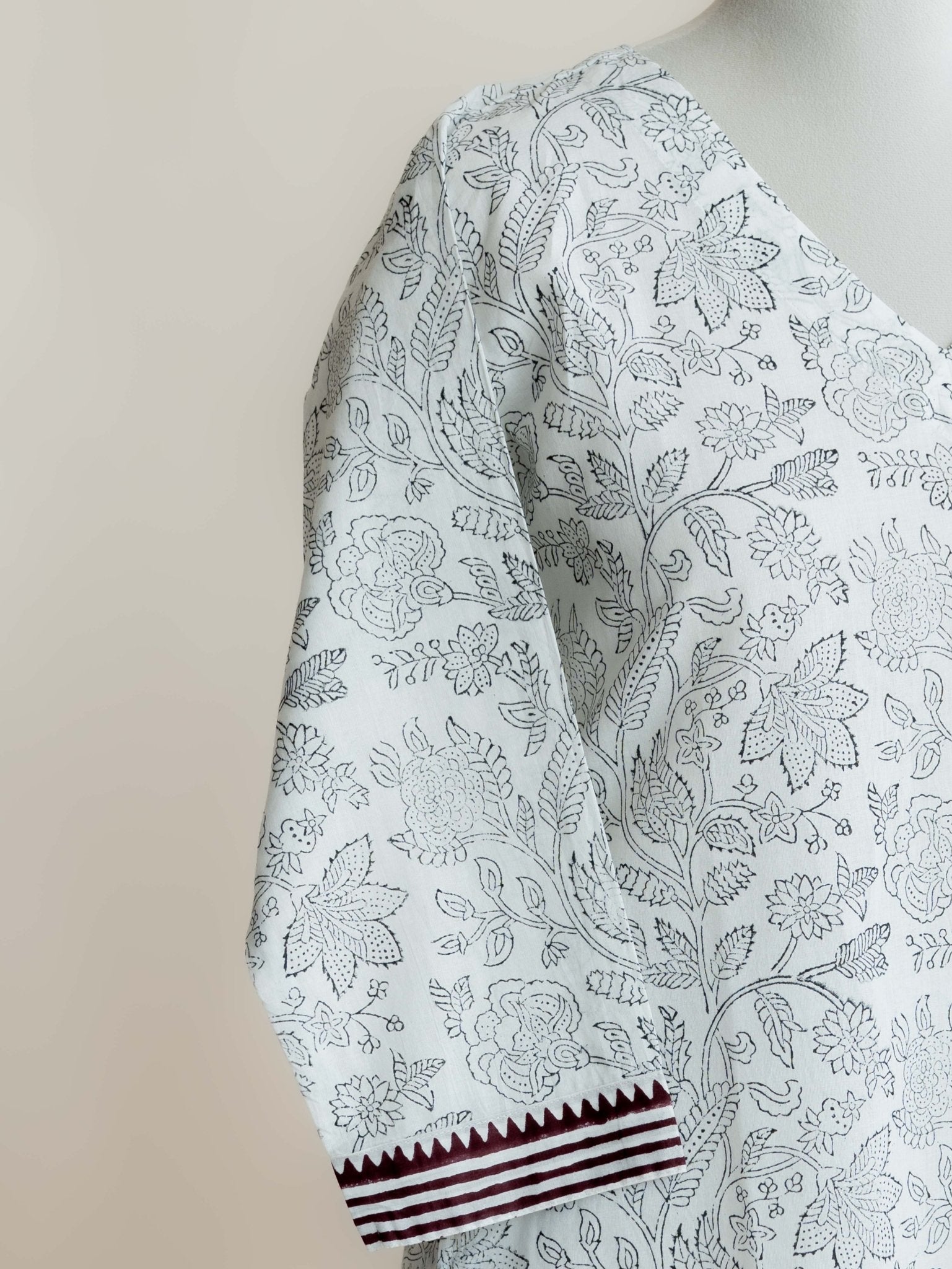 Nishi Cotton Block Printed Straight Kurta - AINA