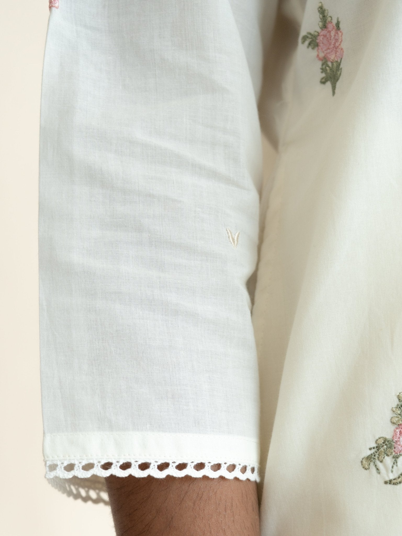 Nivya Cotton Embroidered Straight Kurta (With Lining) - AINA