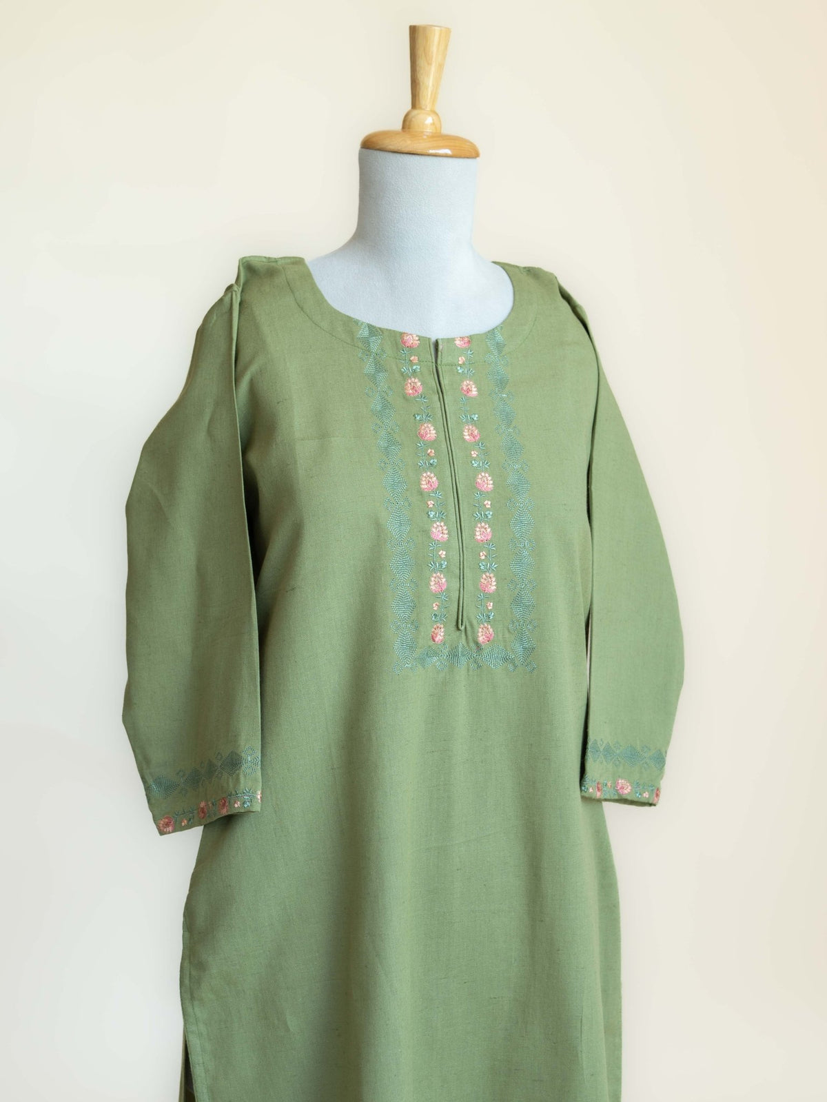 Norah Cotton Flax Embroidered Straight Kurta - AINA