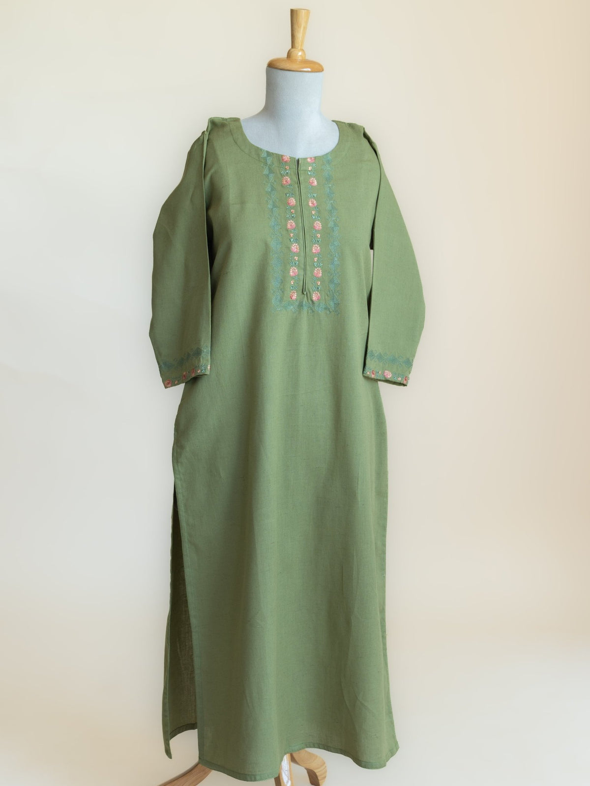 Norah Cotton Flax Embroidered Straight Kurta - AINA