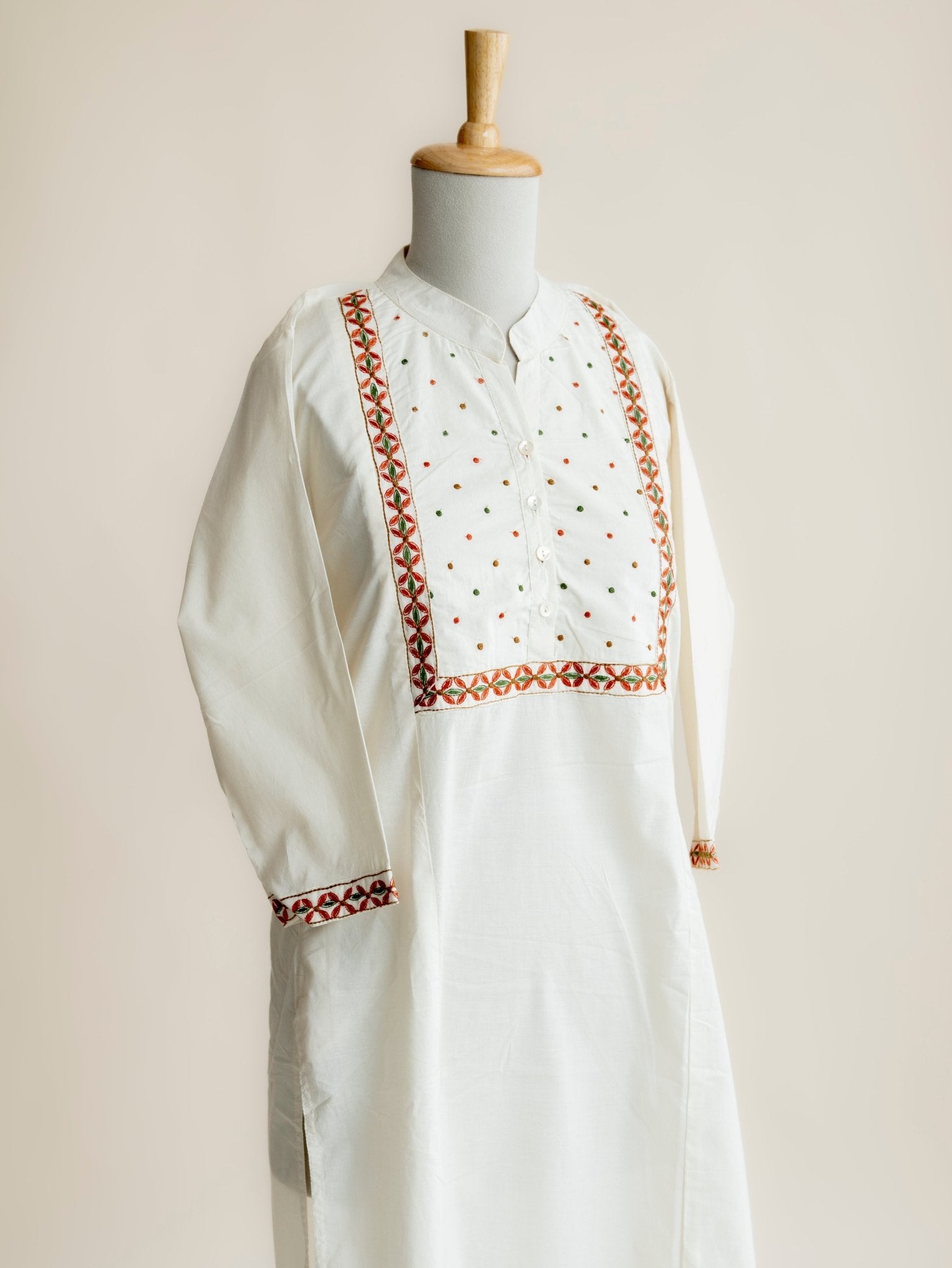 Priya Cotton Embroidered Straight Kurta - AINA